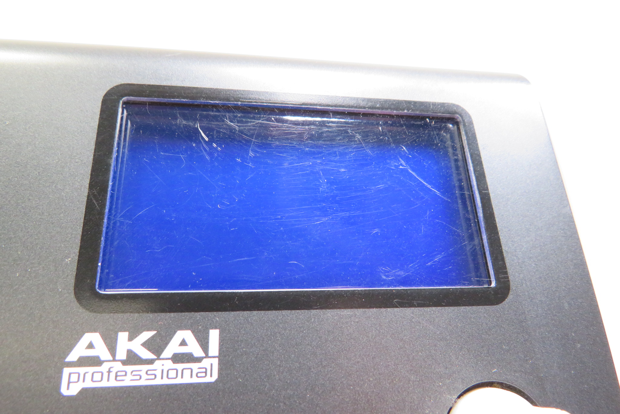 AKAI MPD26 USB/MIDI PAD コントローラー Amazon.com: AKAI MPD26 USB/MIDI Pad Controller : Musical