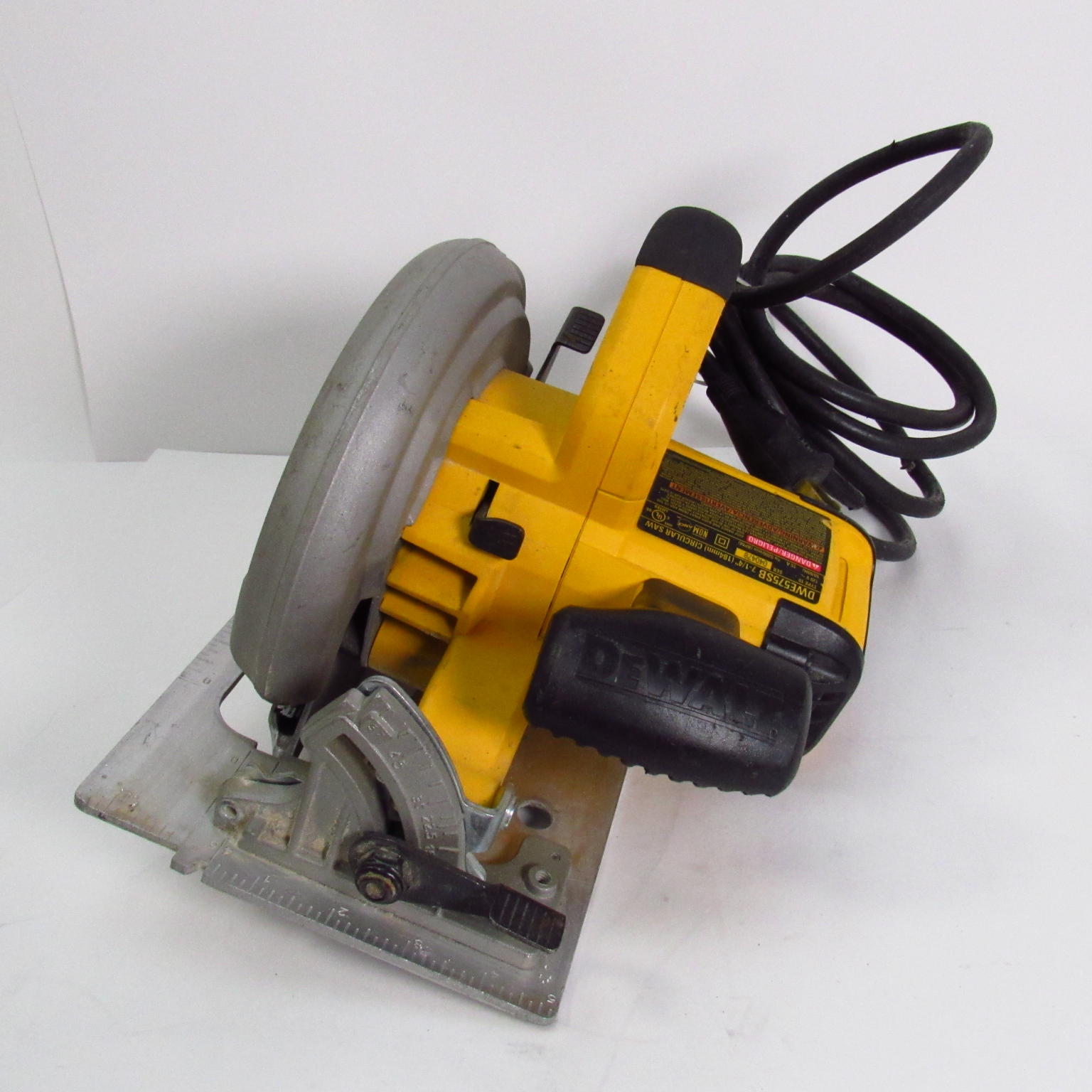 DeWalt DWE575SB 71/4'' Corded Circular Saw See Description Local