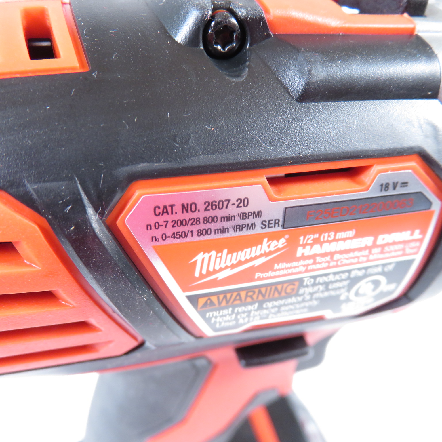 Milwaukee 260720 M18 18Volt LithiumIon Cordless 1/2 in. Hammer Drill/Driver
