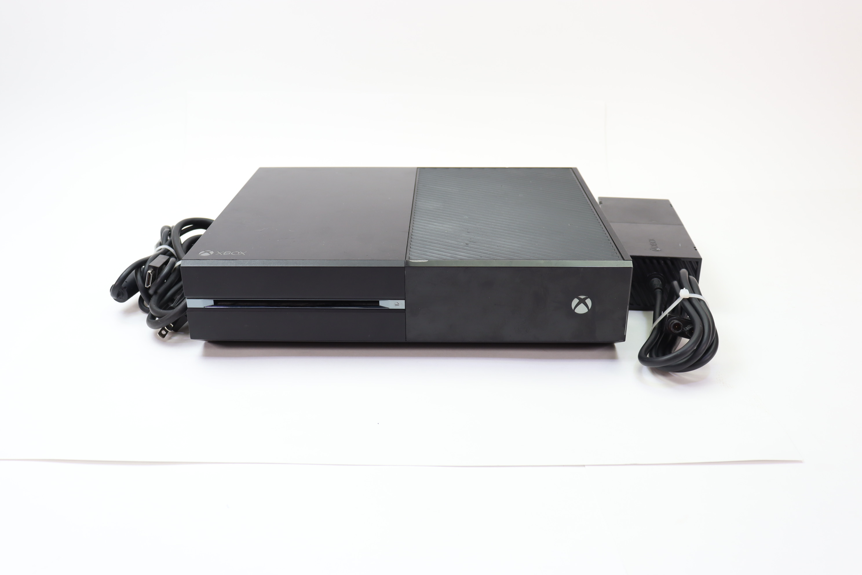 Microsoft Xbox One 1540 500GB Video Game Console - No Controller 0859