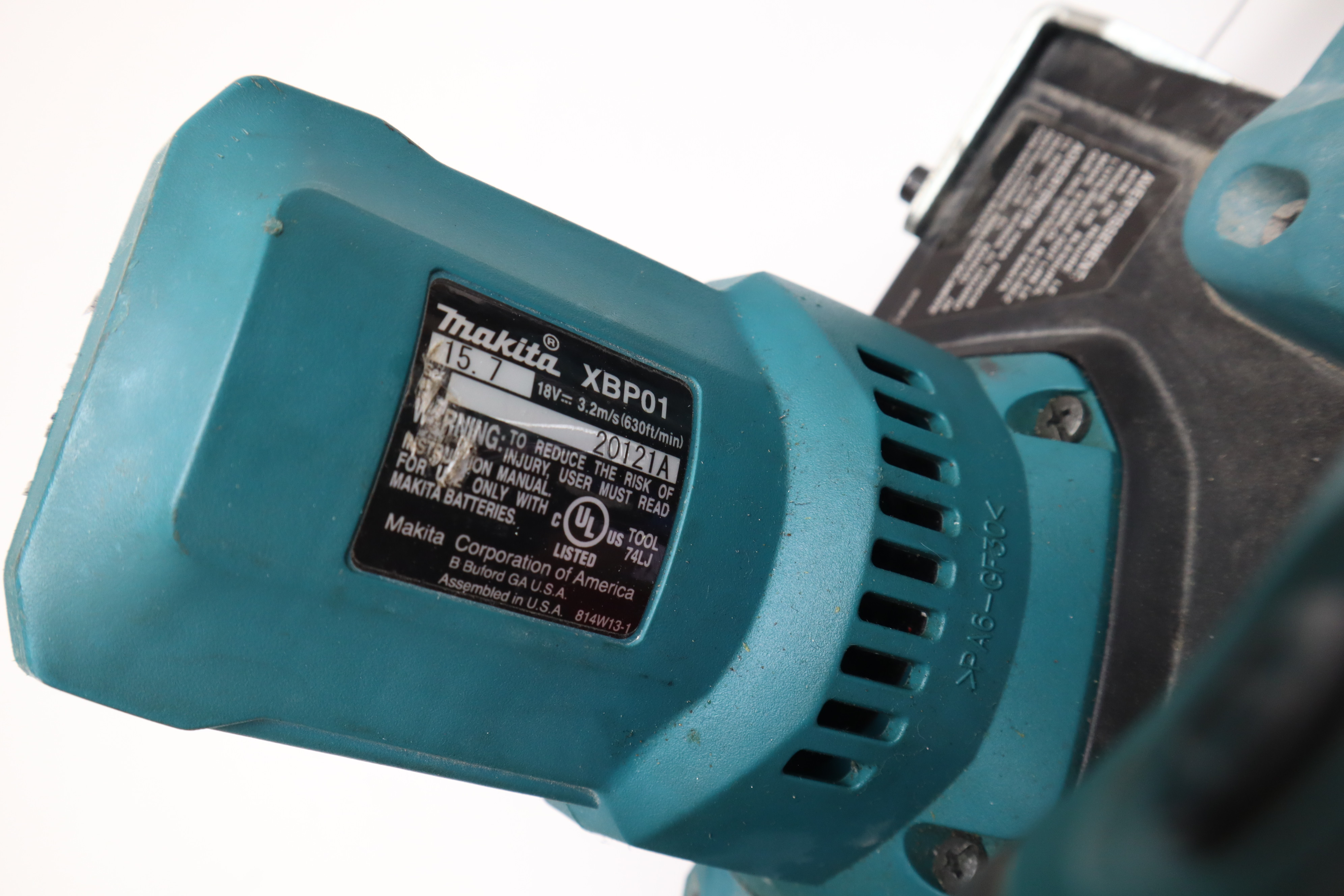 Makita XBP01 18V 4.0AH Cordless Compact Portable Band Saw