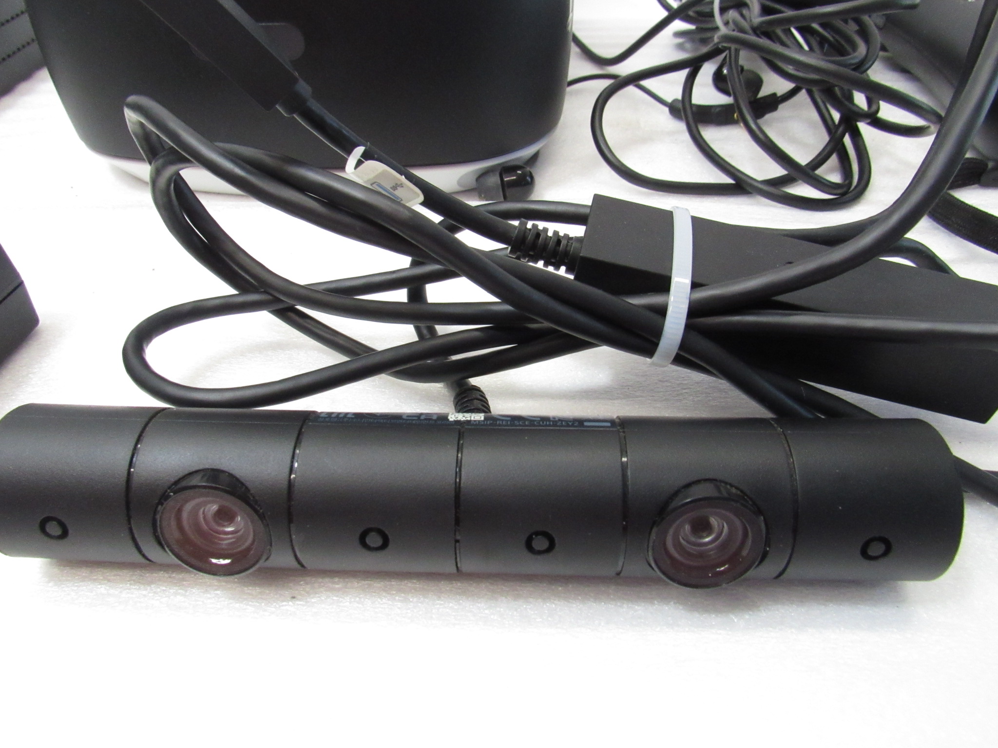 Sony PlayStation VR CUH-ZVR2 Corded Console Virtual Reality Headset