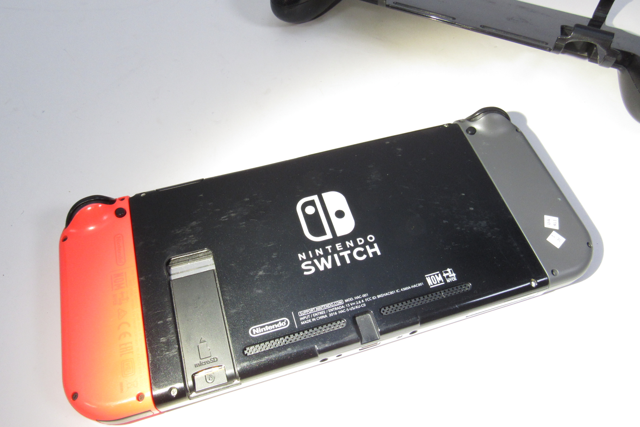 Nintendo Switch HAC-001 32GB Video Game Console - 5547