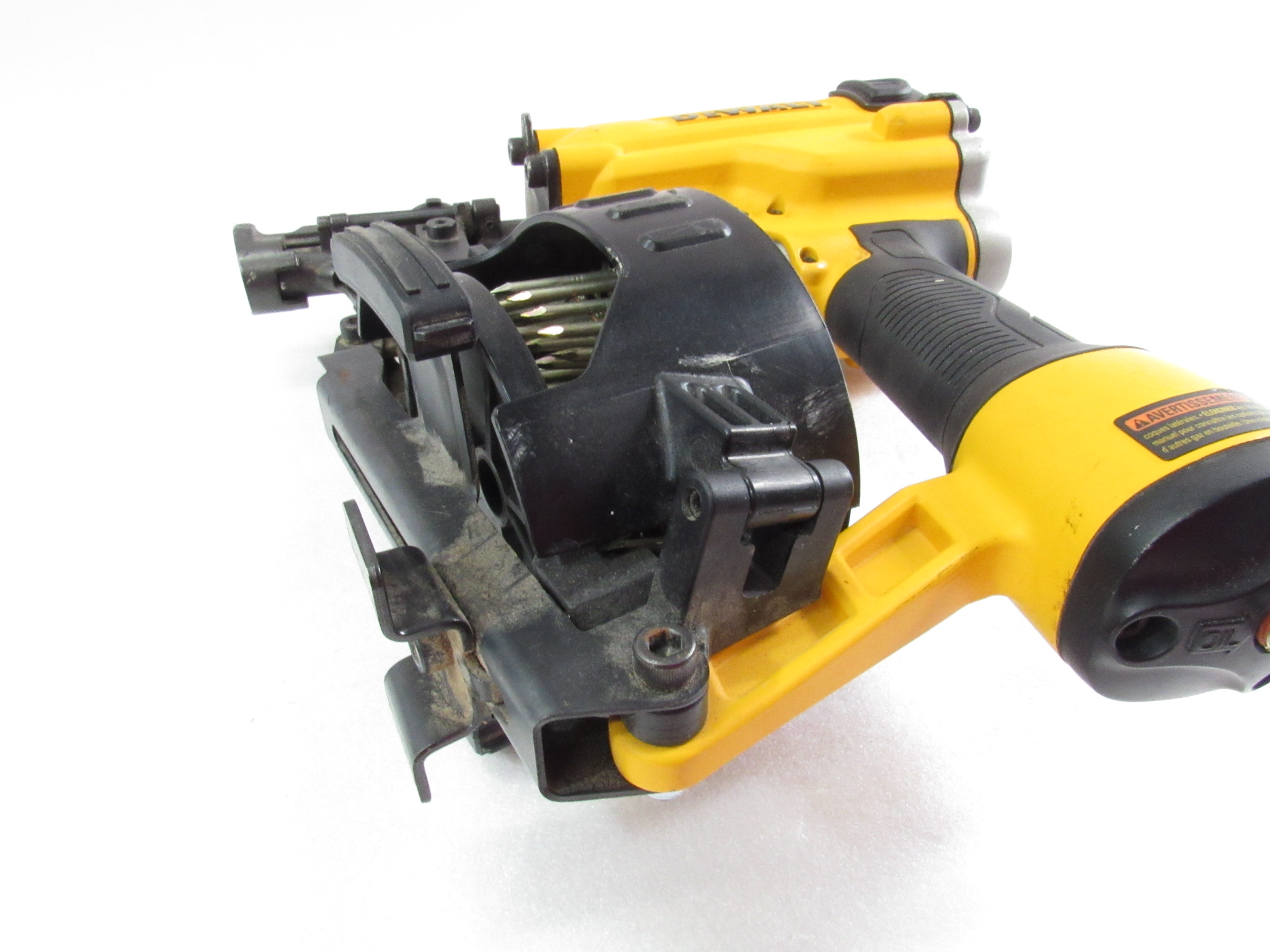 DeWalt DW45RN Air Pneumatic 15Degree Coil Roofing Nailer