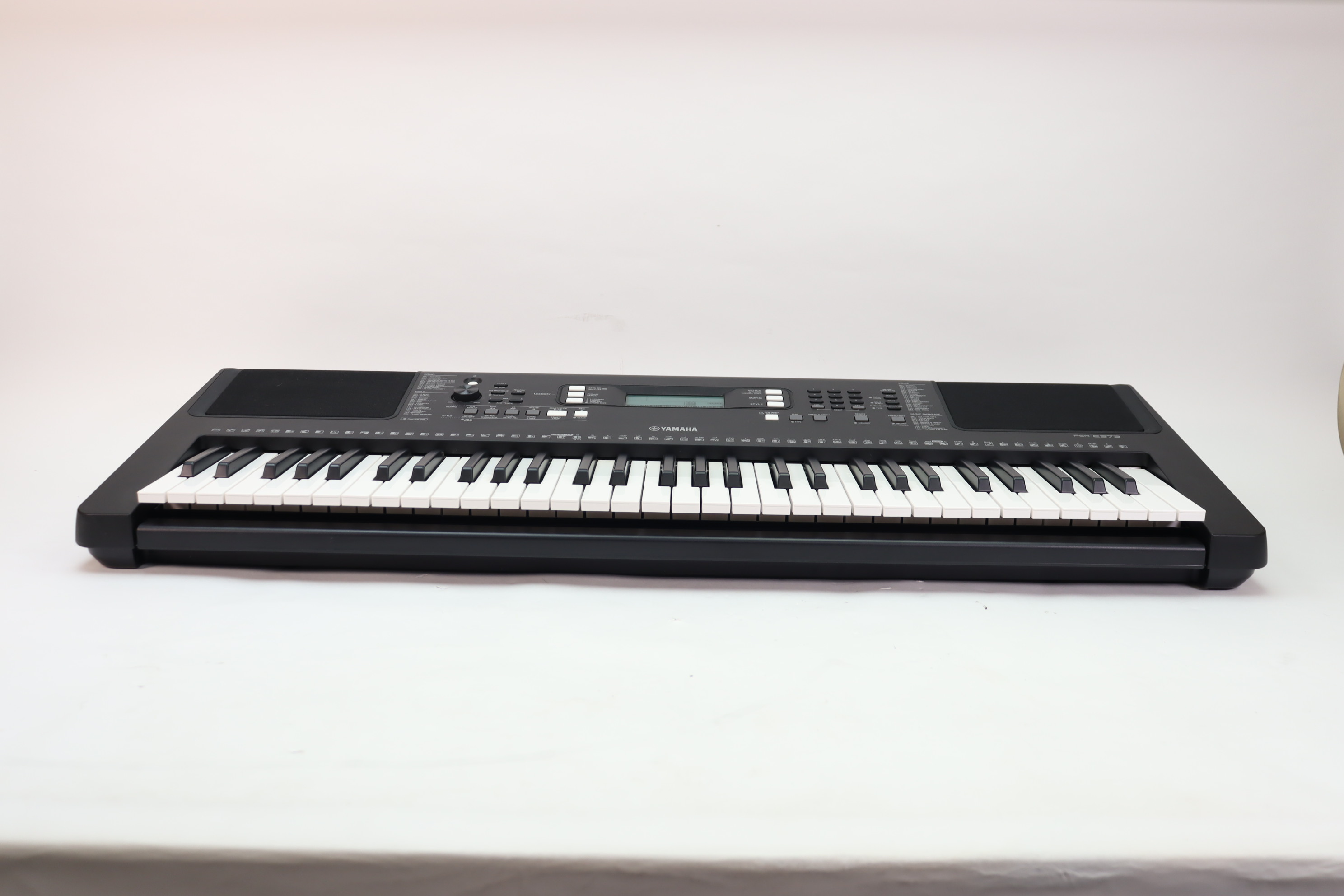 Yamaha PSR-E373 Portable 61-Key Touch Sensitive Portable Keyboard