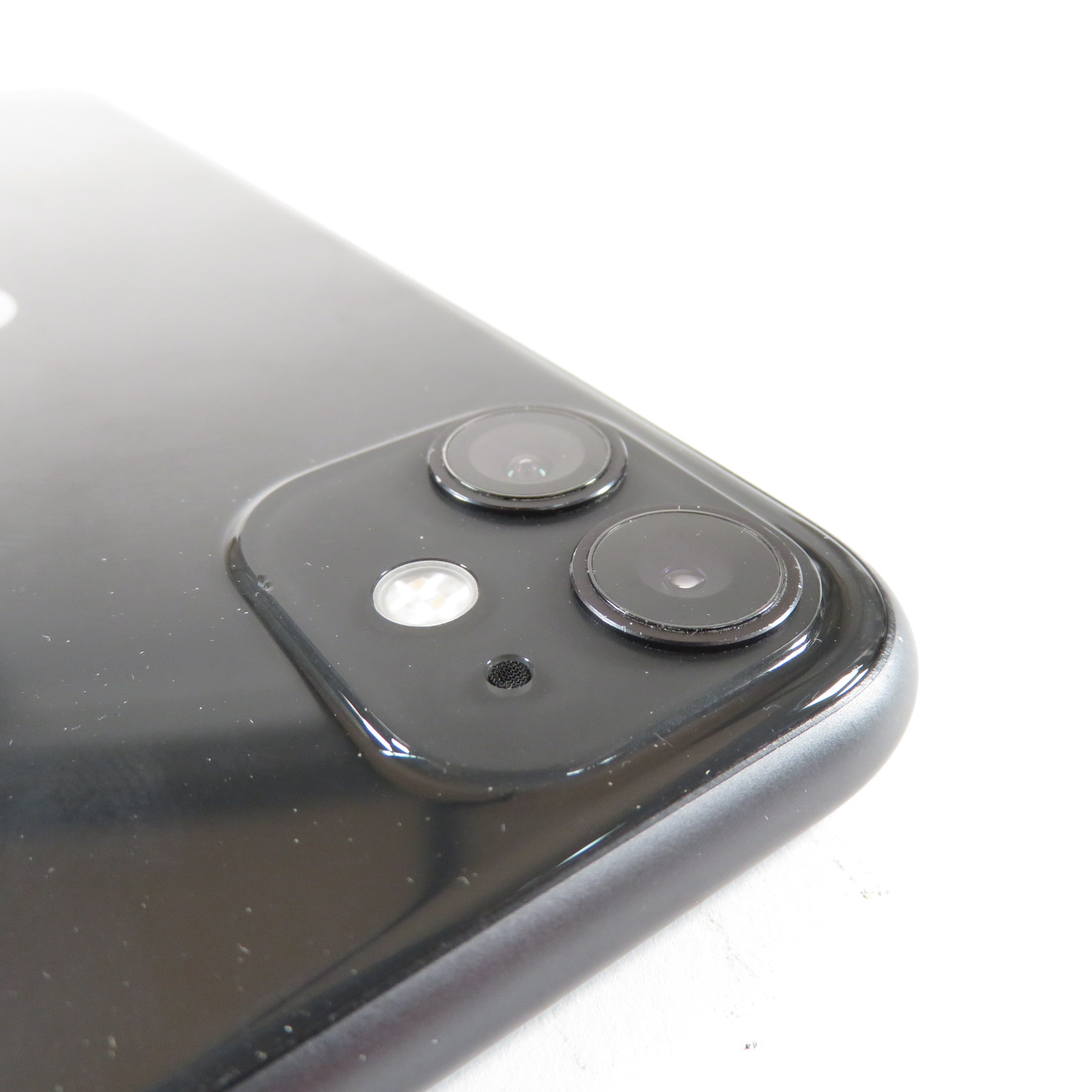 niko77様　iPhone 11 Refurbished Apple iPhone 11 64GB, Black - Locked to Verizon