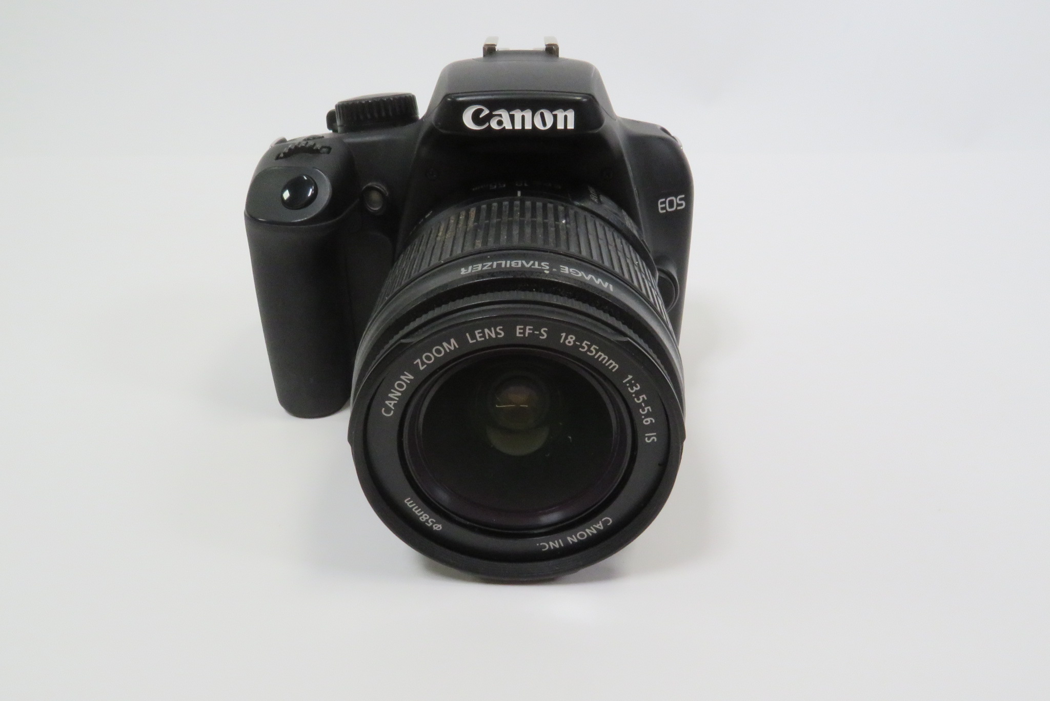 Canon EOS Rebel XS 10.1MP Digital SLR Camera / EFS 1855mm f/3.55.6