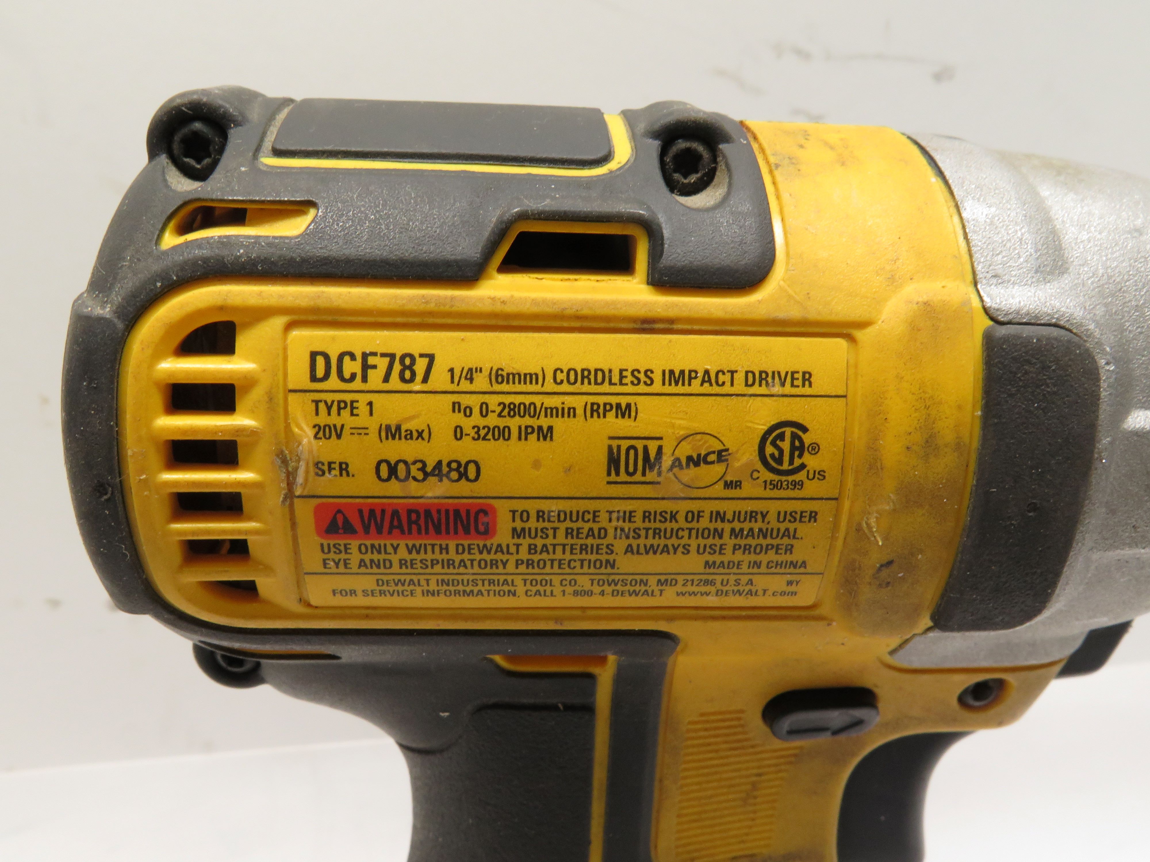 DeWalt DCF787 20volt Max 1/4in Variable Speed Brushless Cordless