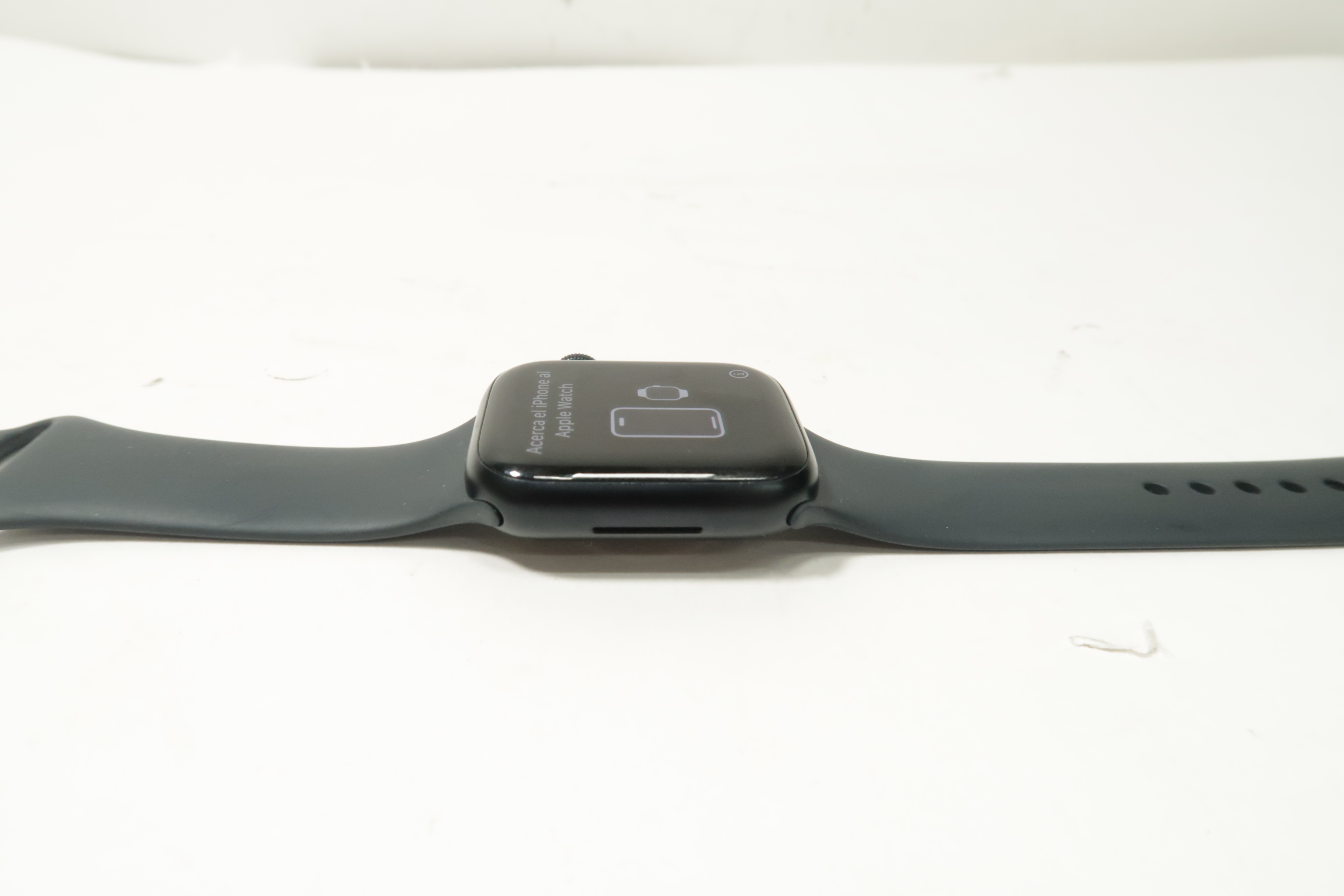 Apple MNU73LL/A 41mm GPS Aluminum Smartwatch - Midnight Watch Series 8 8634