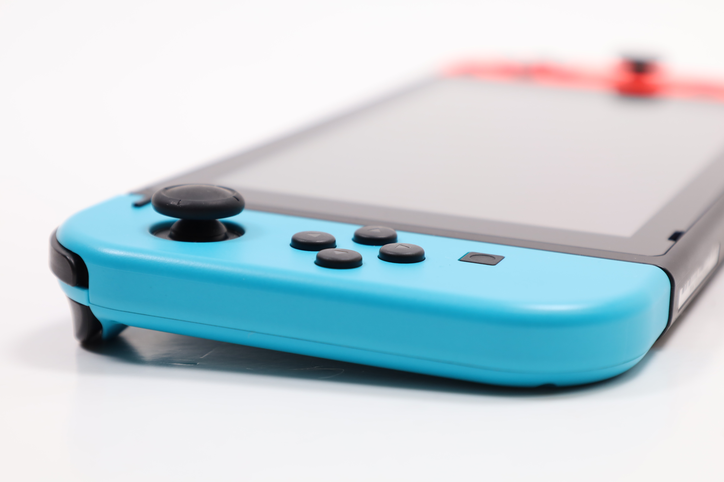 Nintendo Switch HAC-001(-01) 32GB Video Game System - Blue/Red (8553)