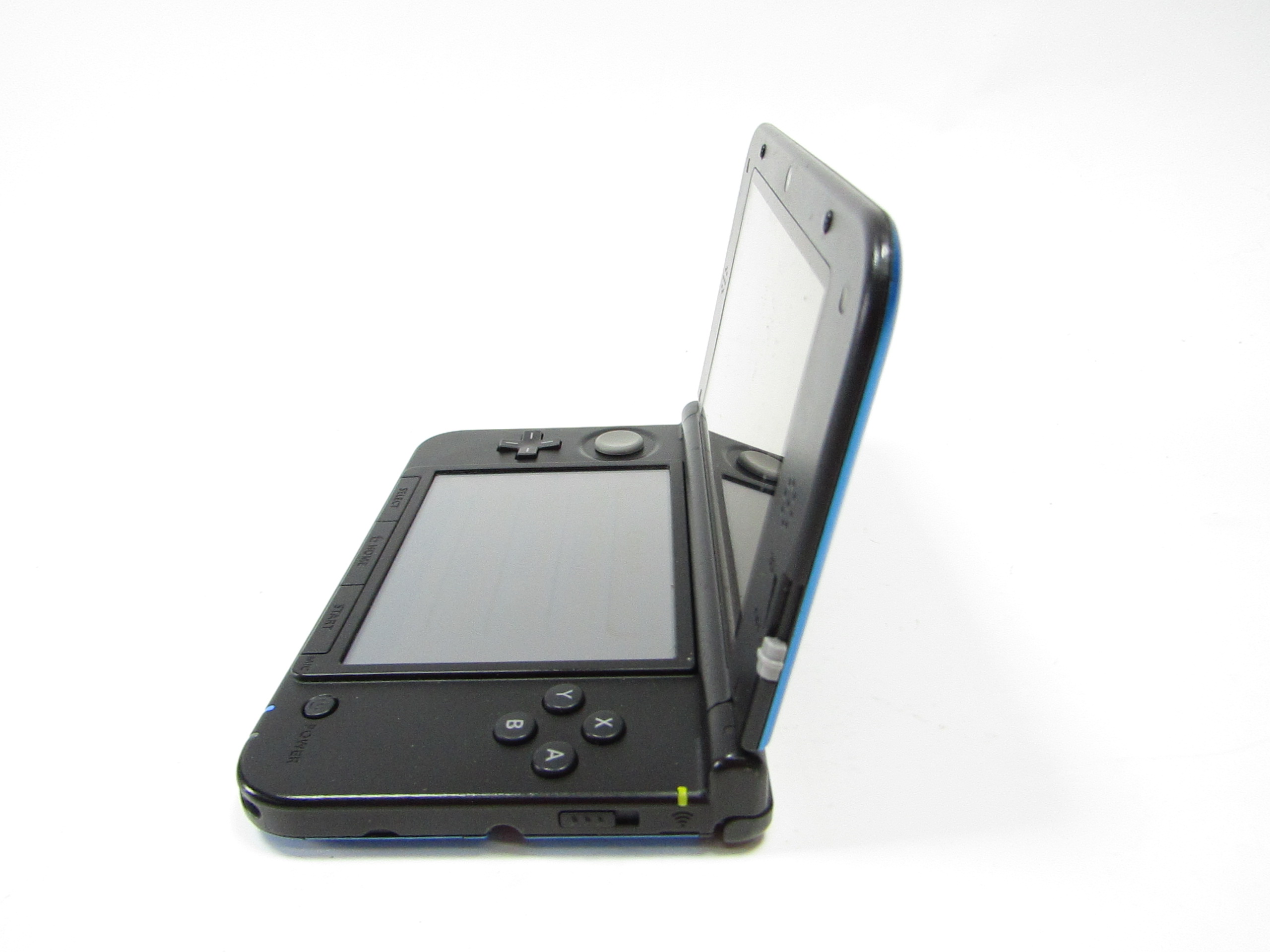 Nintendo 3DS XL SPR-001 Dual Screen Handheld Portable Video Game ...
