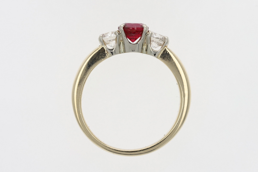 1.35ctw Round Cut Lab-Created Ruby & Diamond Ring 14k Yellow Gold Size 6.75