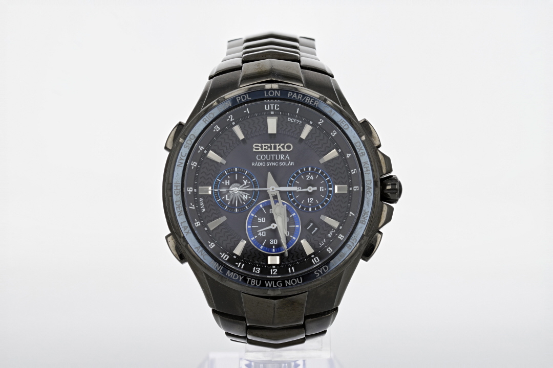 Seiko Coutura Solar Black Dial Chronograph Stainless Steel Men s