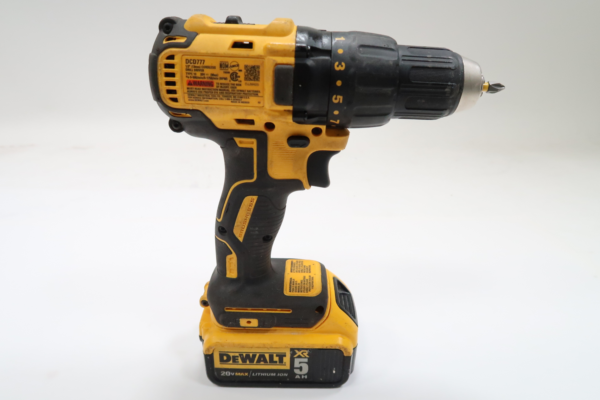 DeWalt DCD777 20V MAX Brushless Cordless Compact Drill/Driver 5177