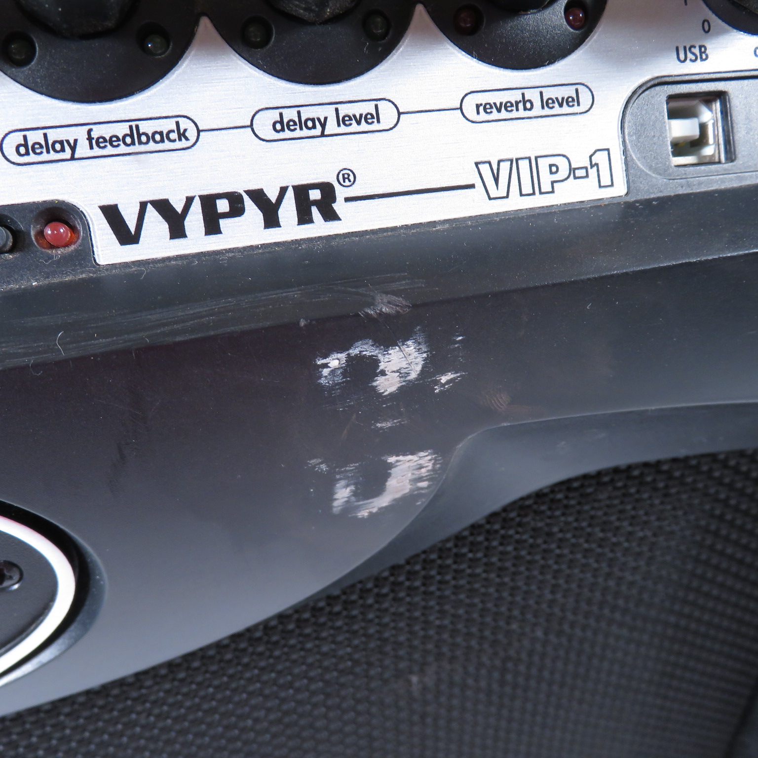 Peavey Vypyr VIP1 1x8" 20Watt 4Channel Modeling Combo Amplifier