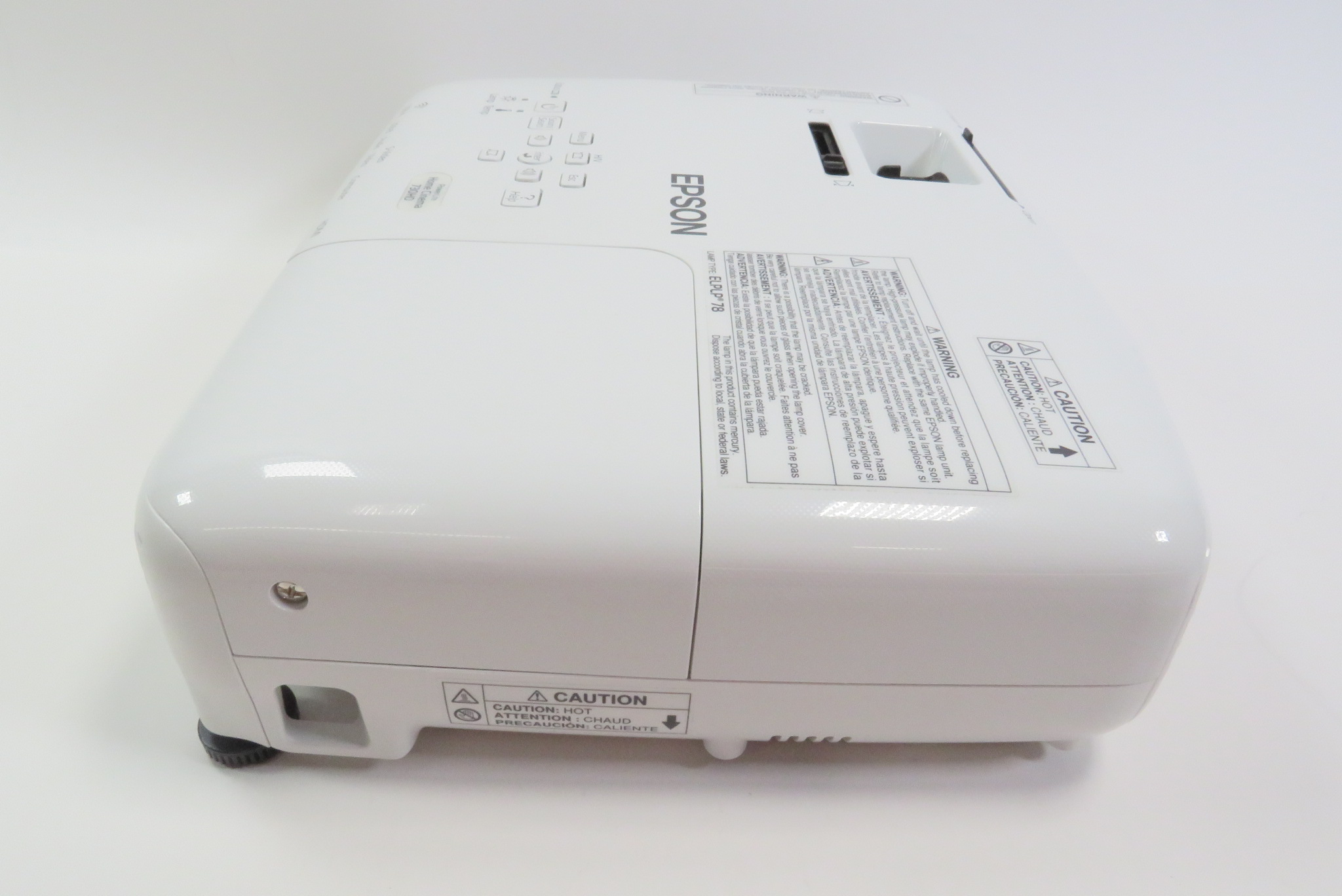 Epson Powerlite HC 730HD Projector Housing with Projector Bulb 並行輸入品 Epson PowerLite Home Cinema 730HD review: Epson does movie