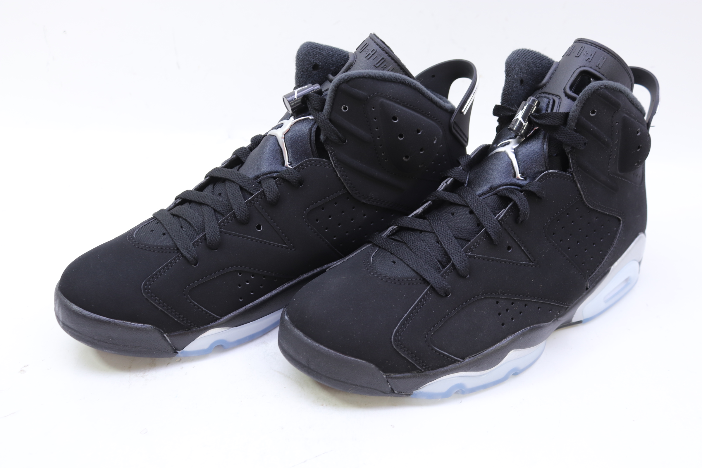 Nike DX2836-001 Air Jordan 6 Retro Chrome Metallic Silver