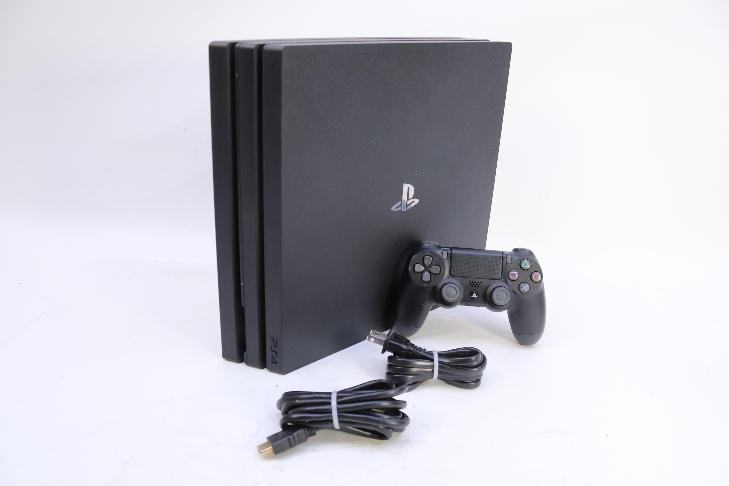 Sony CUH-7215B 1TB Video Game Console PlayStation 4 Pro