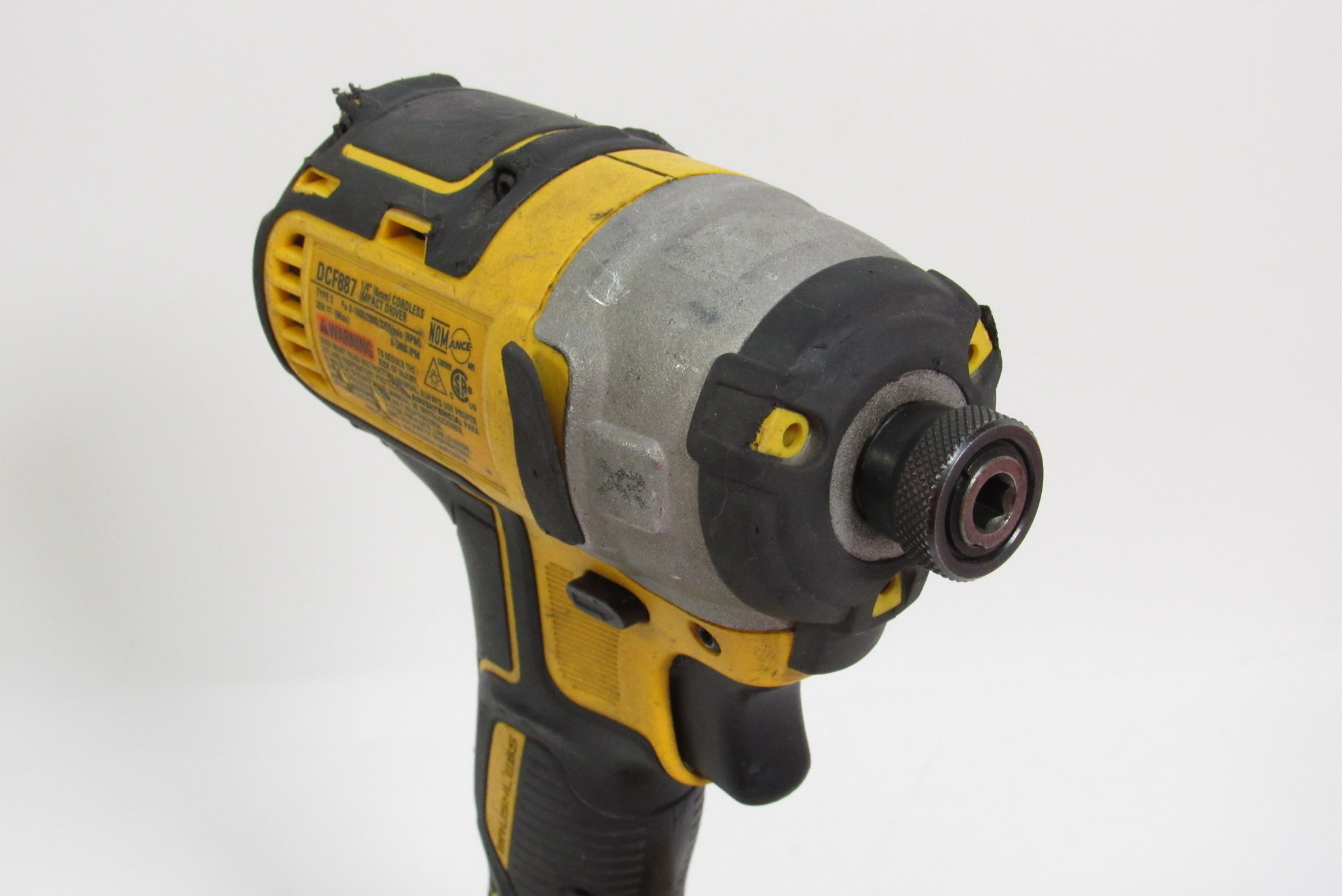 DeWalt DCF887 20V MAX XR Brushless 3-Speed 1/4