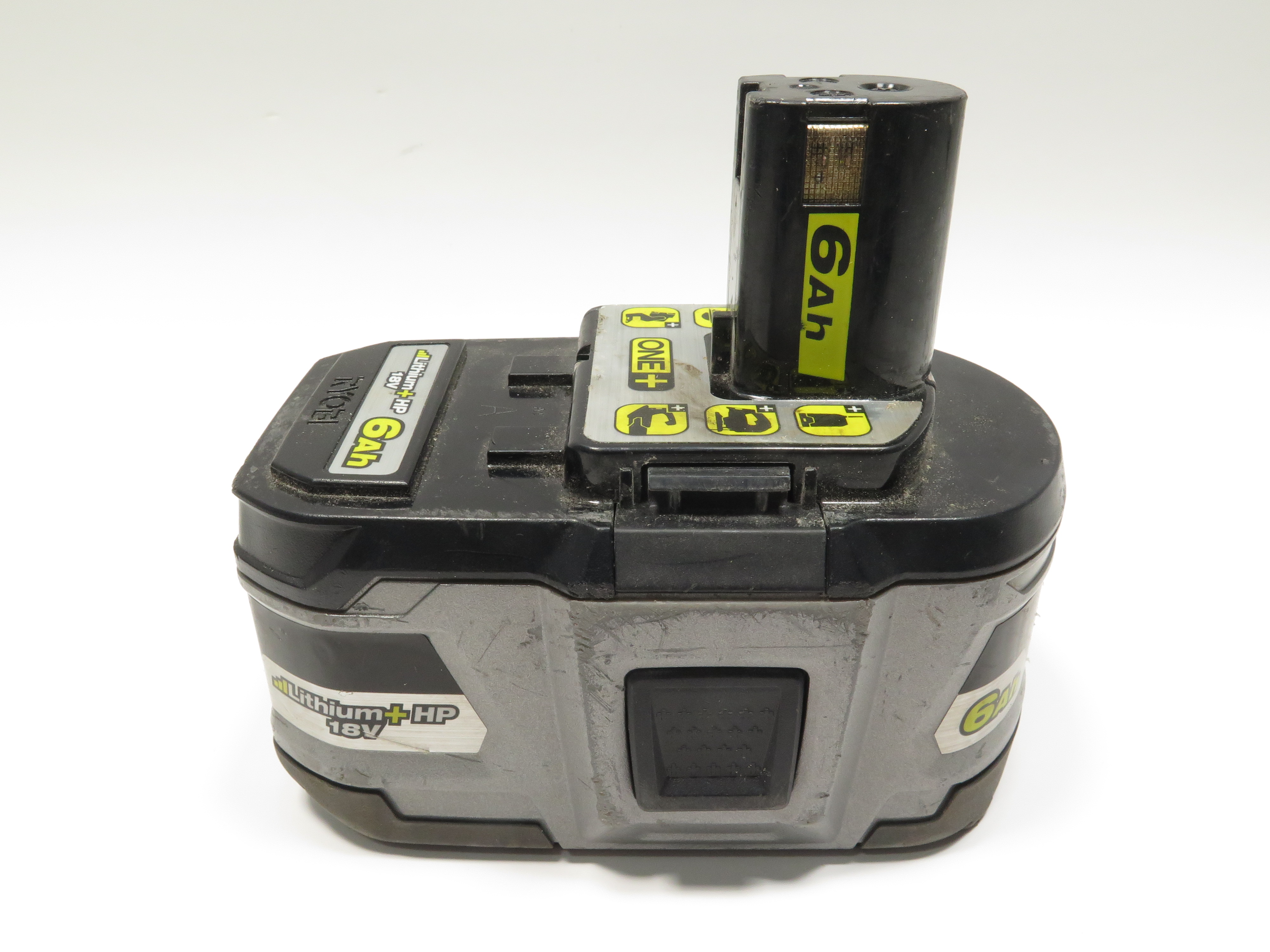 Ryobi P117 ONE+ 18V Dual Chemistry IntelliPort Charger Kit 3572