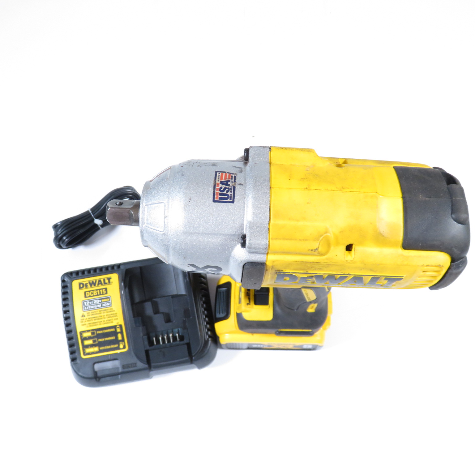 DEWALT DCF899 20V MAX XR Cordless Brushless 1/2" High Torque Impact Wrench