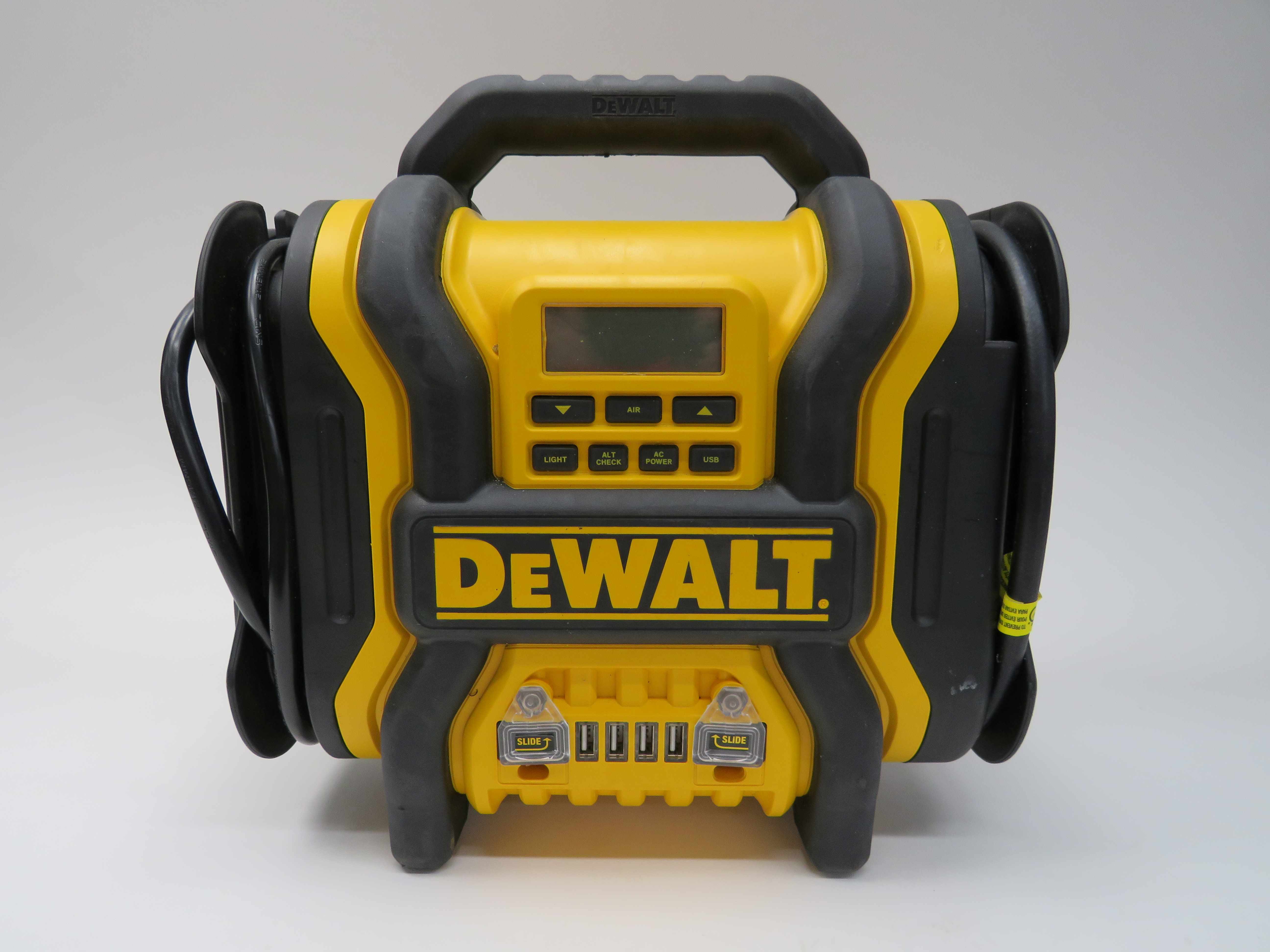 DeWalt Automotive Jump Starter/Power Station DXAEPS14 9207