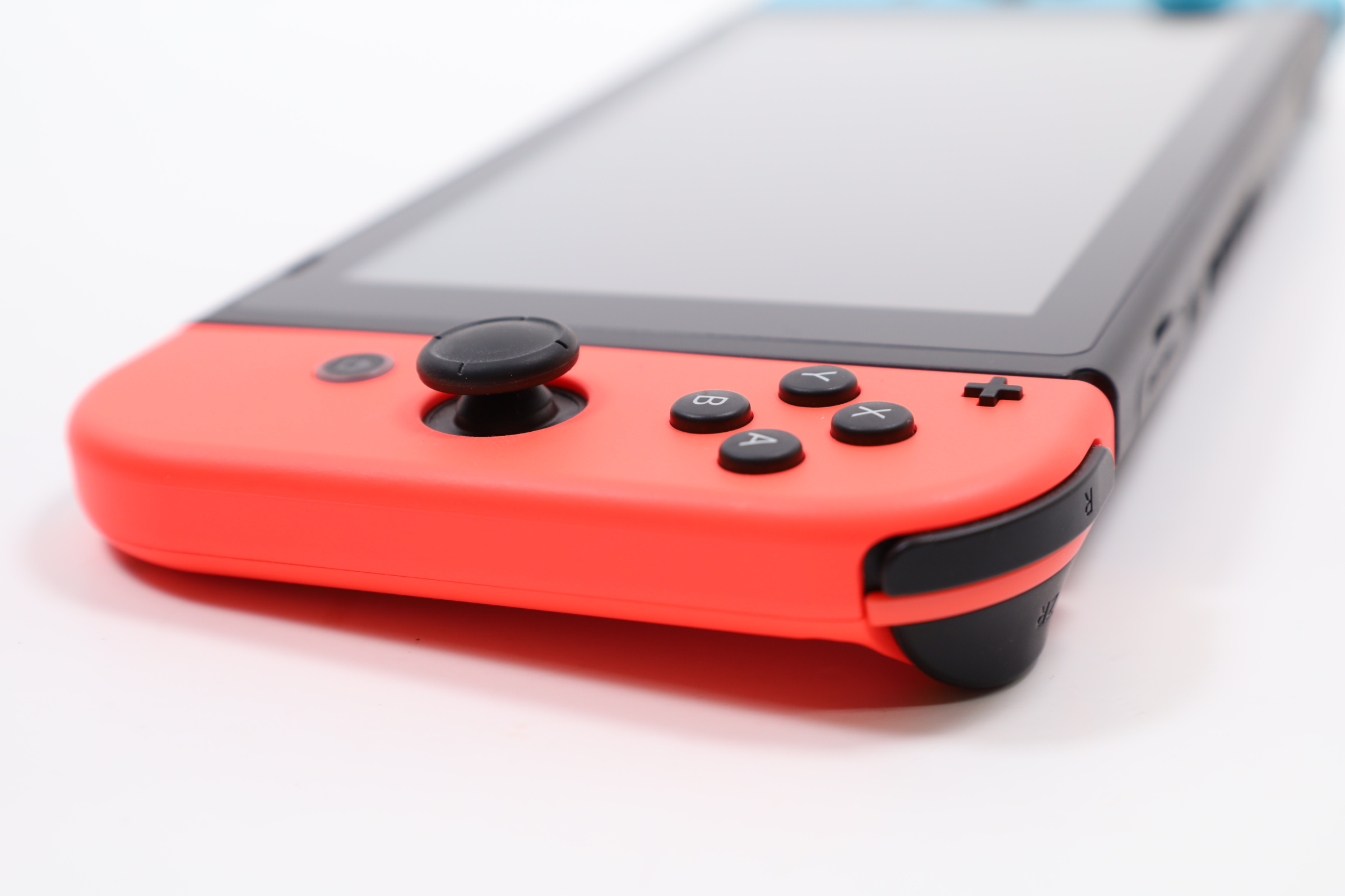 Nintendo Switch HAC-001(-01) 32GB Video Game System - Blue/Red (0190)