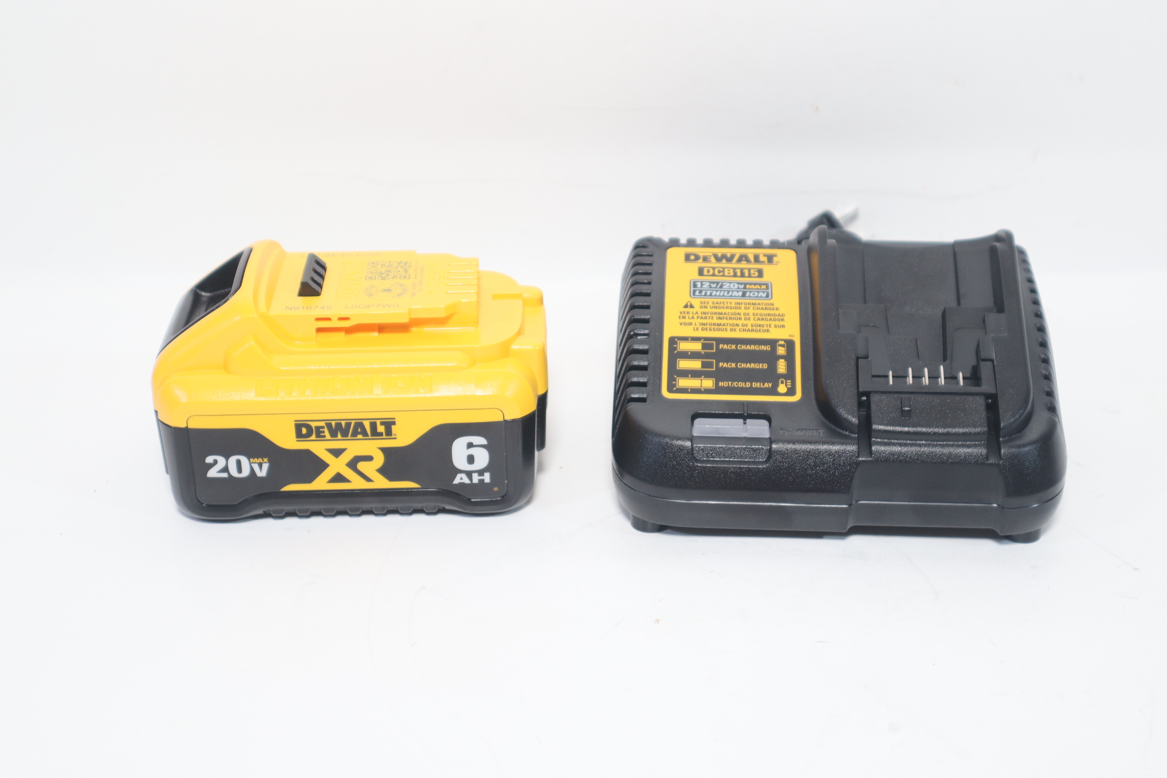 Dewalt Kit Batterie 20V Max 5Ah + Chargeur DCB115