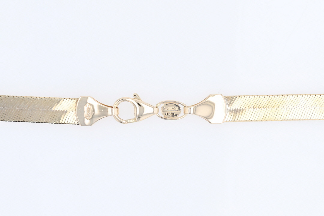 6.8mm Herringbone Link Chain 18.25" Necklace 14k Yellow Gold Italy 15.