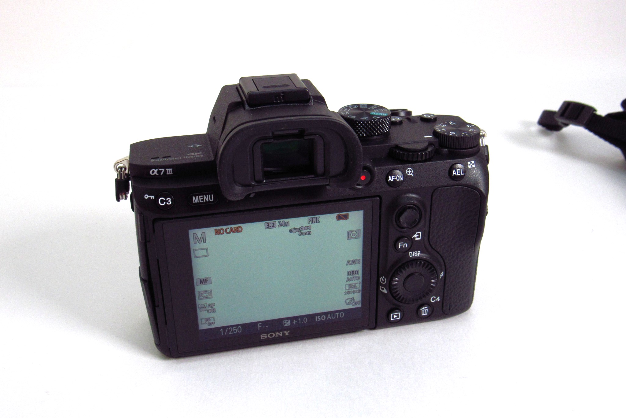 eb28628f-24ce-4192-b989- 