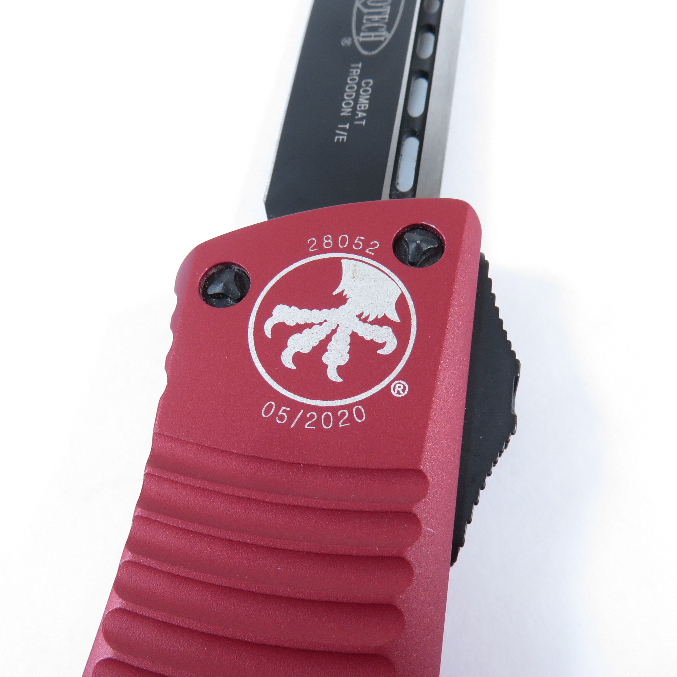Microtech Combat Troodon 28052 3.81? Blade 5.43 oz. Automatic OTF Knife