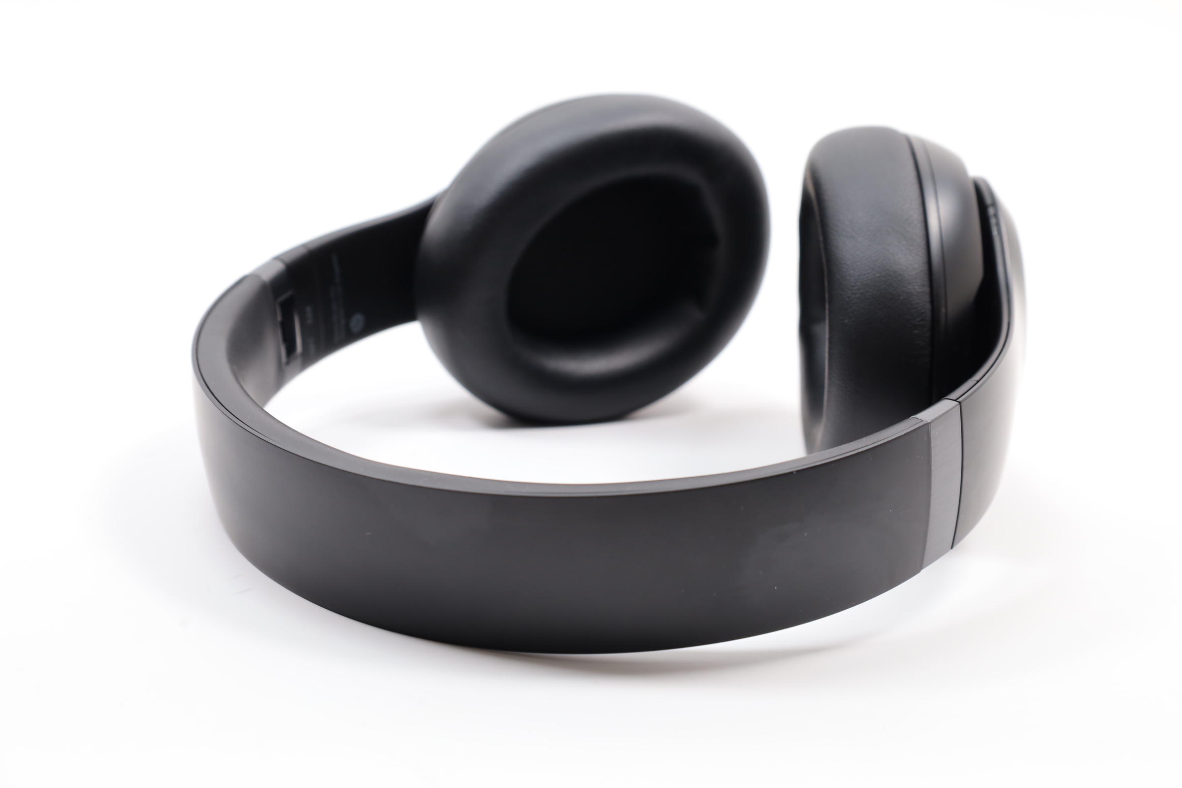 Beats Studio Pro Wireless Noise Cancelling Over-the-Ear