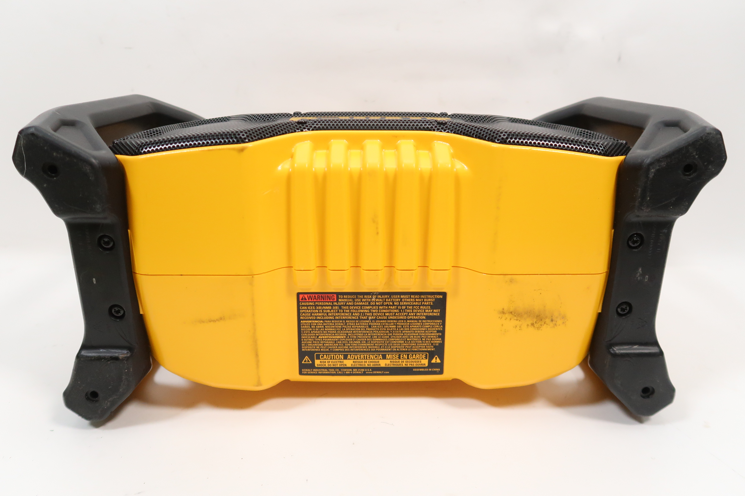 DeWalt DCR028 20V MAX Compact Cordless Bluetooth Radio