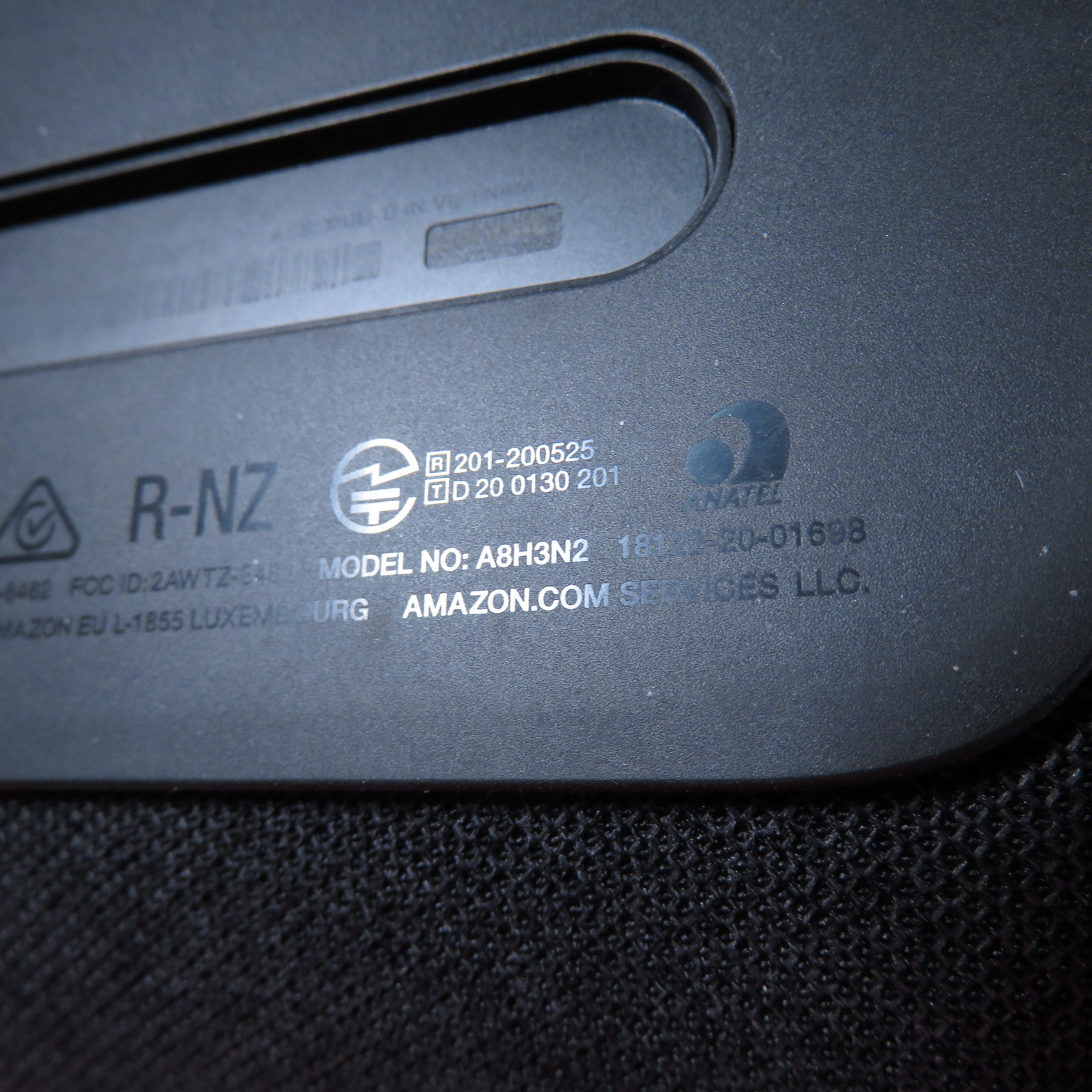 echoページ Amazon Echo Show 8 2nd Gen AH83N2 8-Inch Touch HD Smart Display