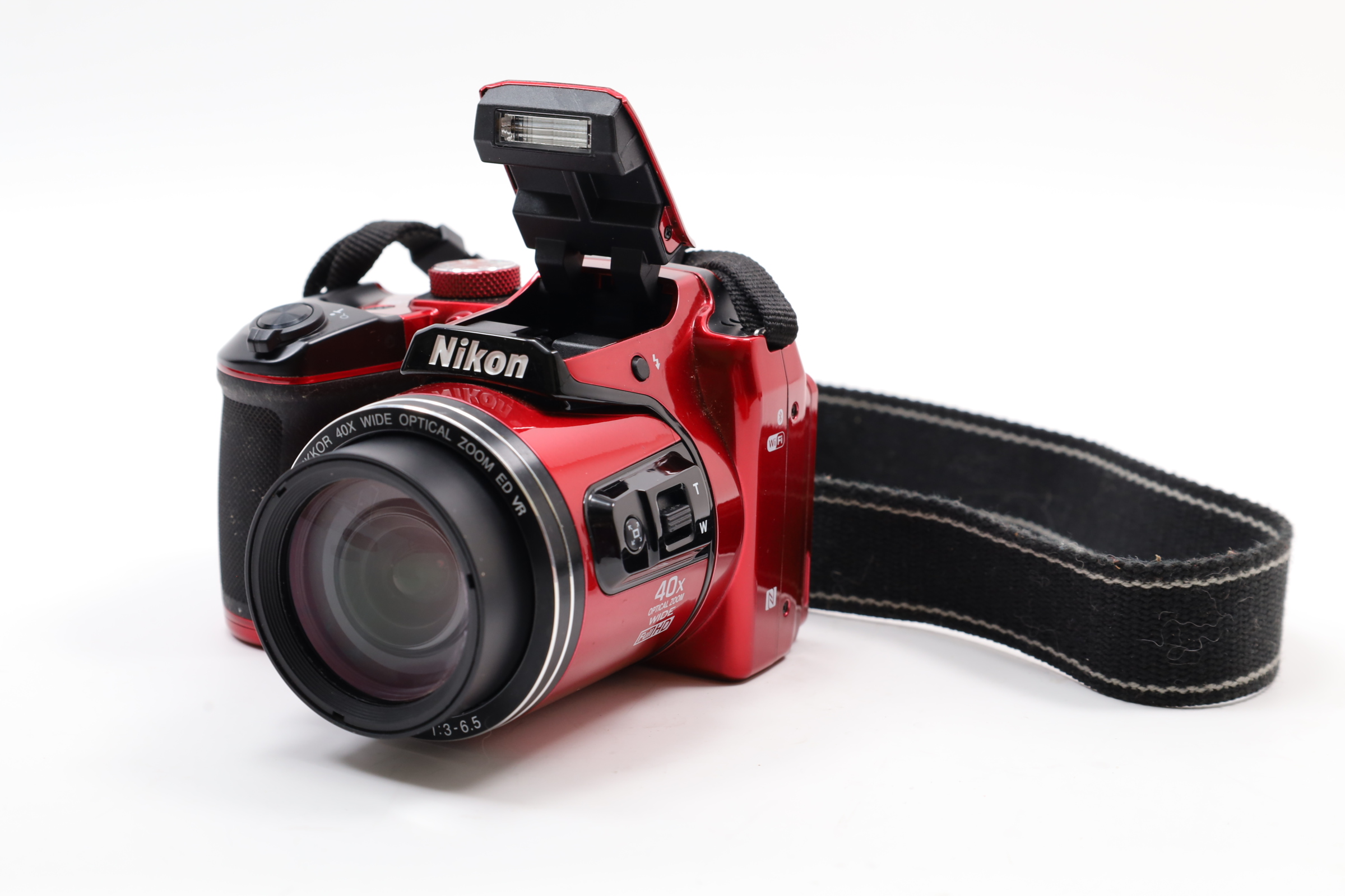 Nikon COOLPIX B500 26508 16MP CMOS 1080p 40x Optical 3