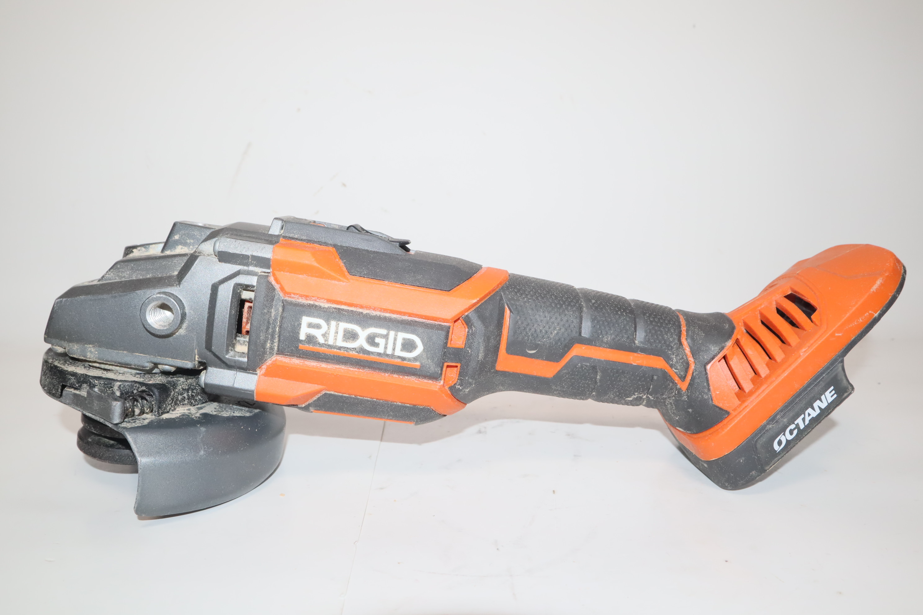 RIDGID 4-Piece 18-Volt Cordless Brushless Tool Kit / R8643/R86034 ...