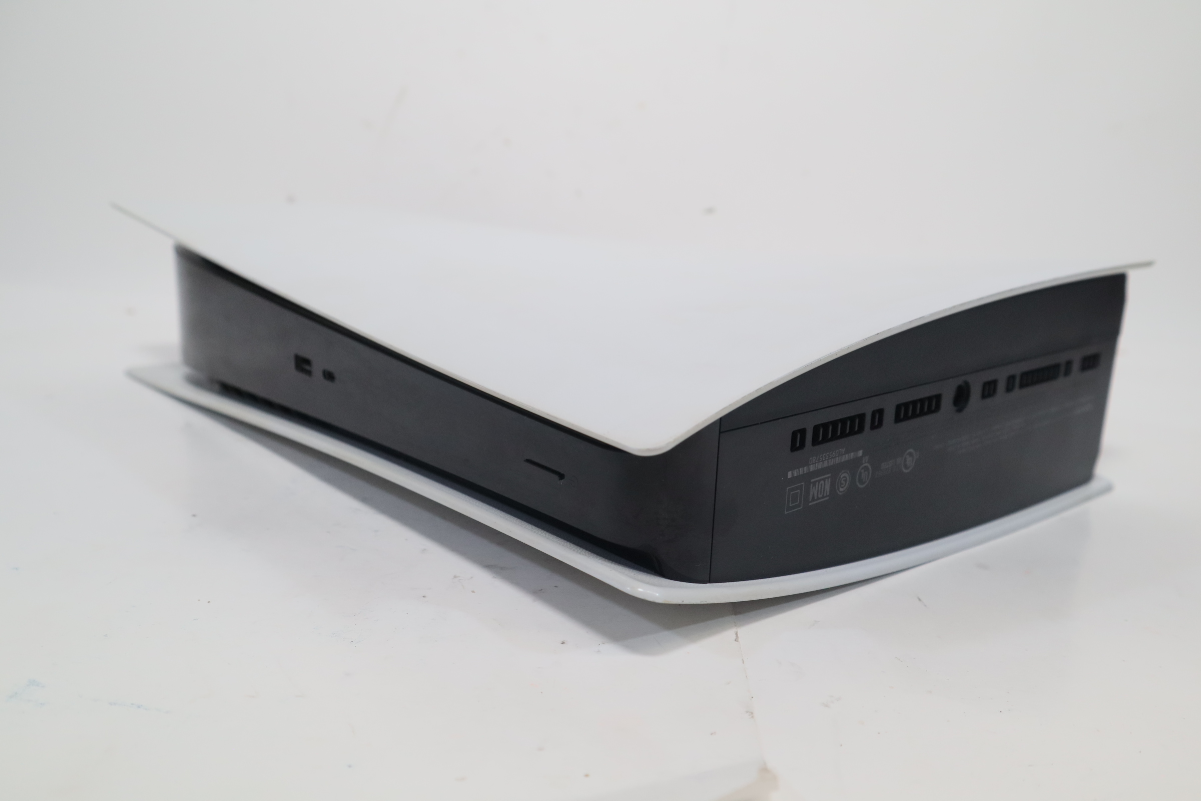 Sony CFI-1115B PlayStation 5 Digital Ed. 4K 825GB Home Video Game