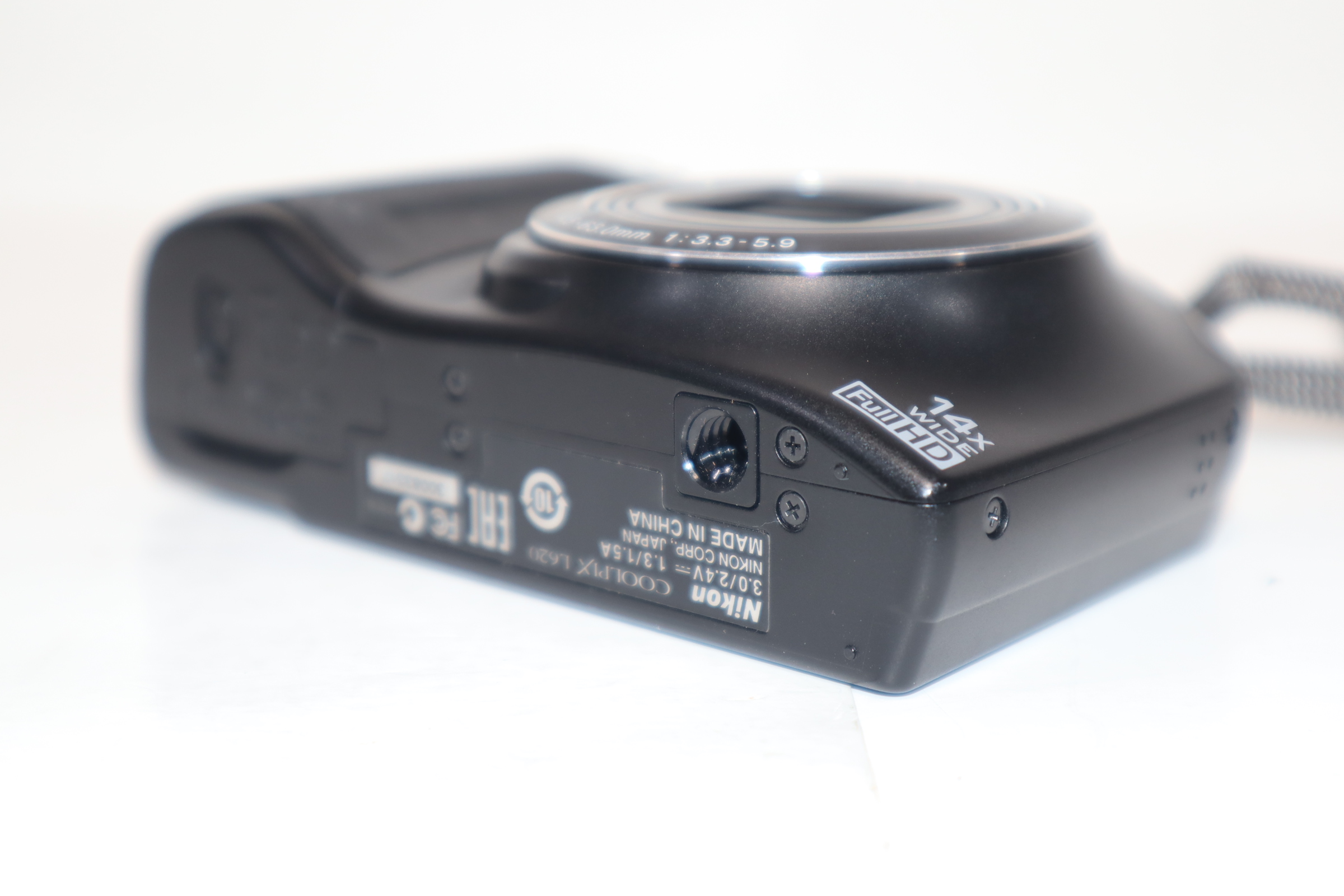 Nikon COOLPIX L620 Black Battery Powered MP Compact Digital