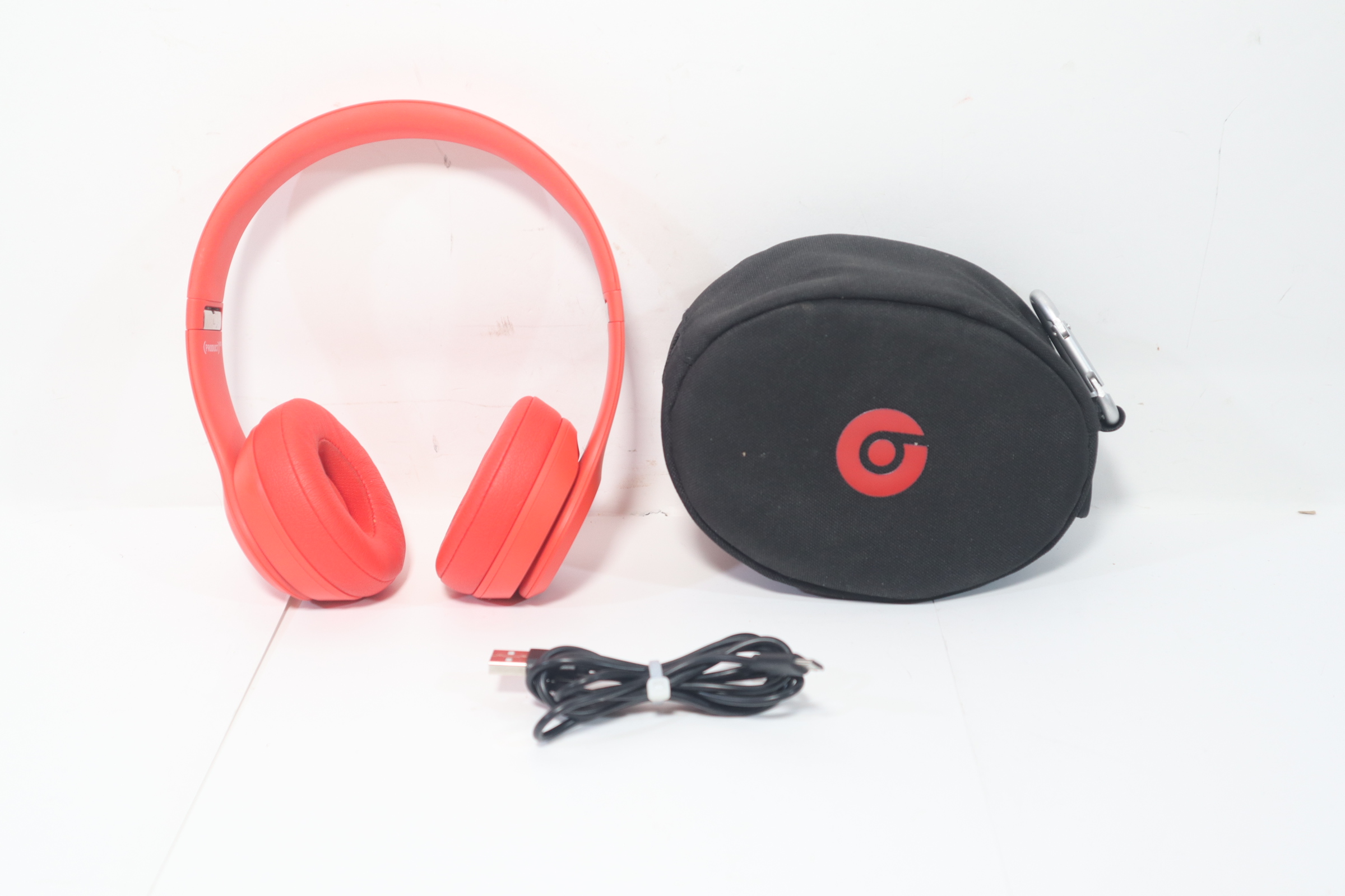 Beats solo3 a1796 hot sale