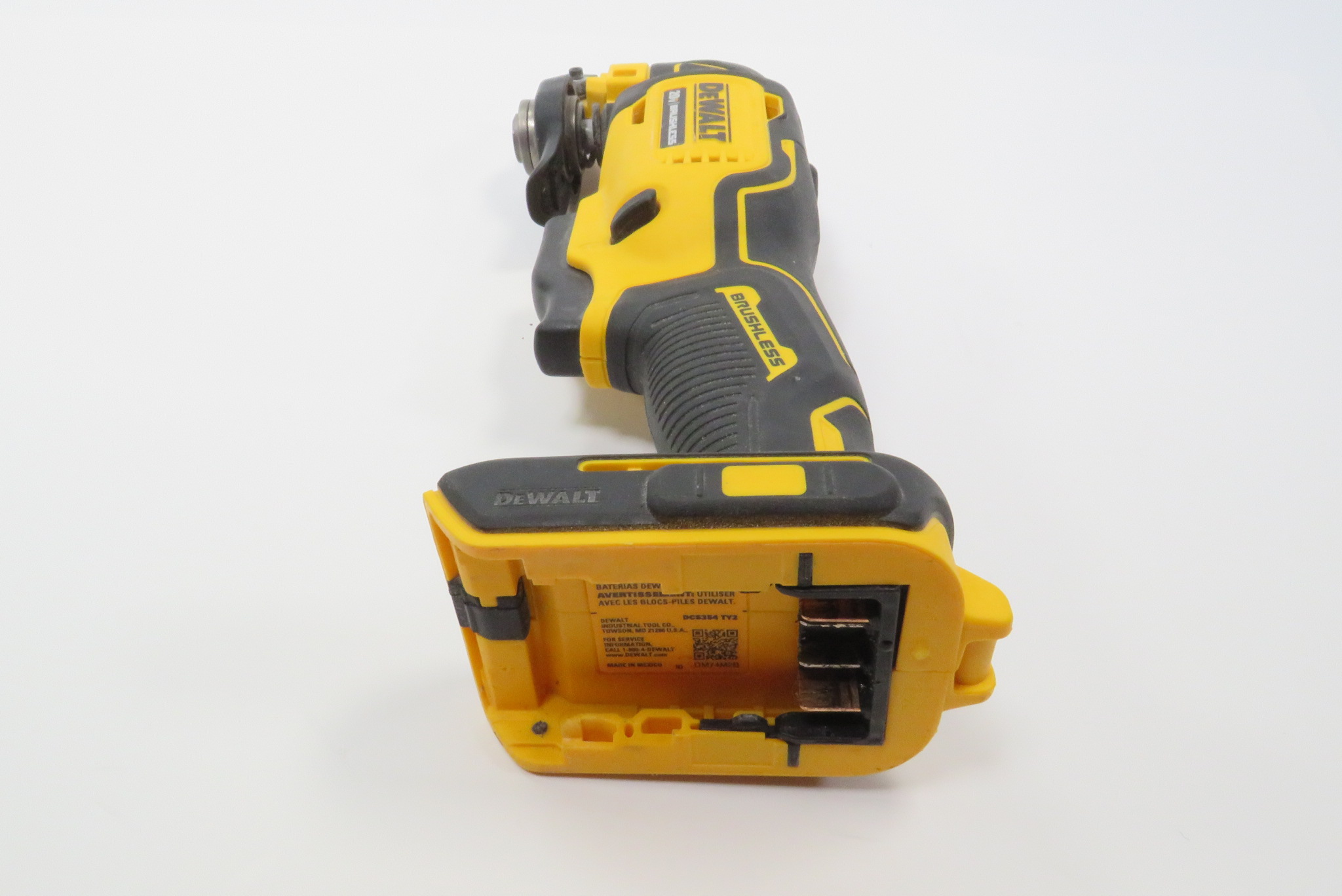 DeWalt DCS354 ATOMIC 20V MAX Cordless Brushless Oscillating Multi-Tool