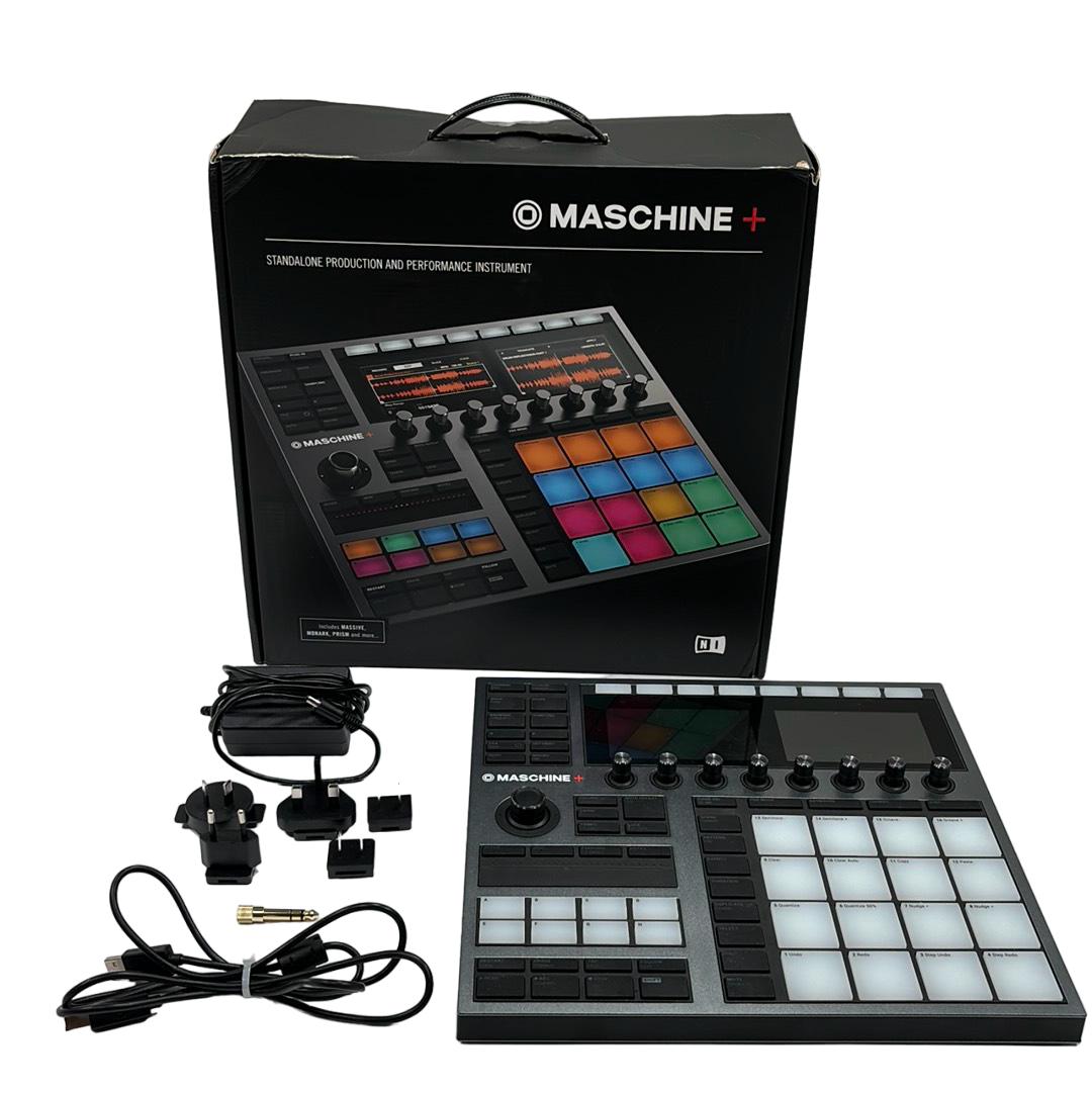 Native Instruments Maschine Plus M00680 Standalone Groovebox / Sampler 3681