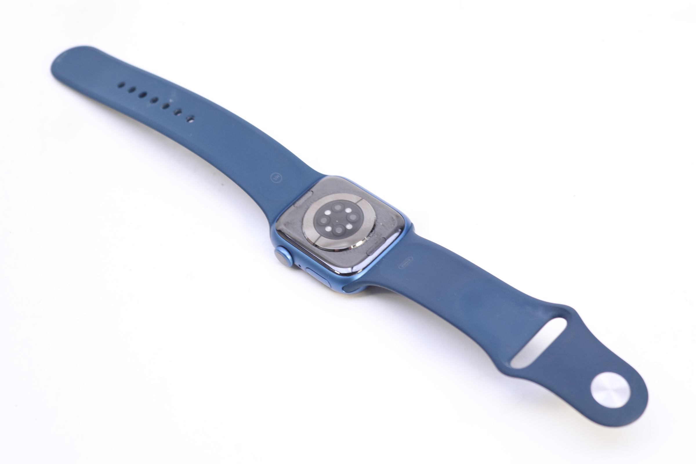 Apple Watch MKN13LL/A Series 7 41mm Aluminum Case WiFi Only