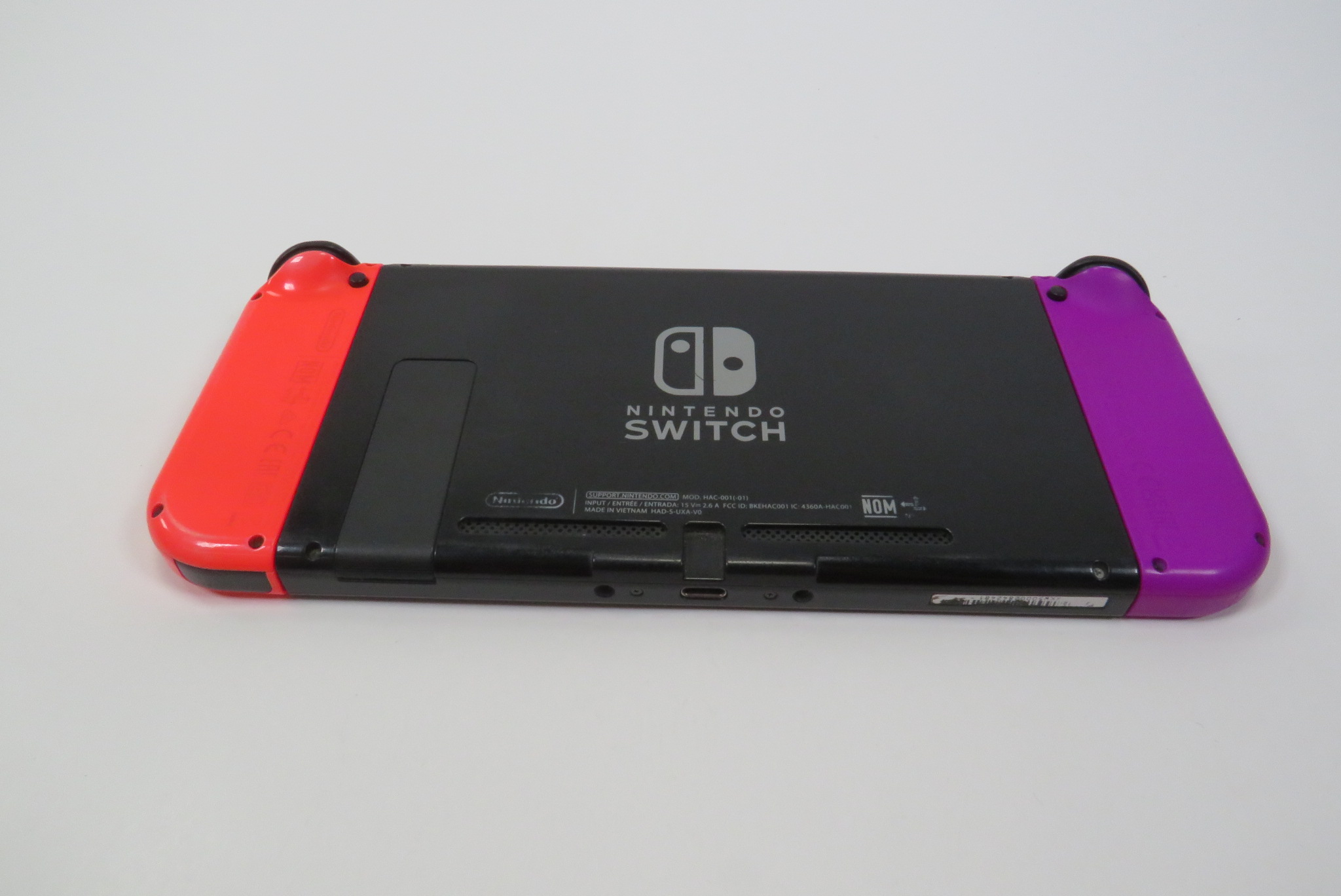 Nintendo Switch Nintendo SHVC-001 Restored Nintendo Switch 32GB Console with Gray Joy‑Con