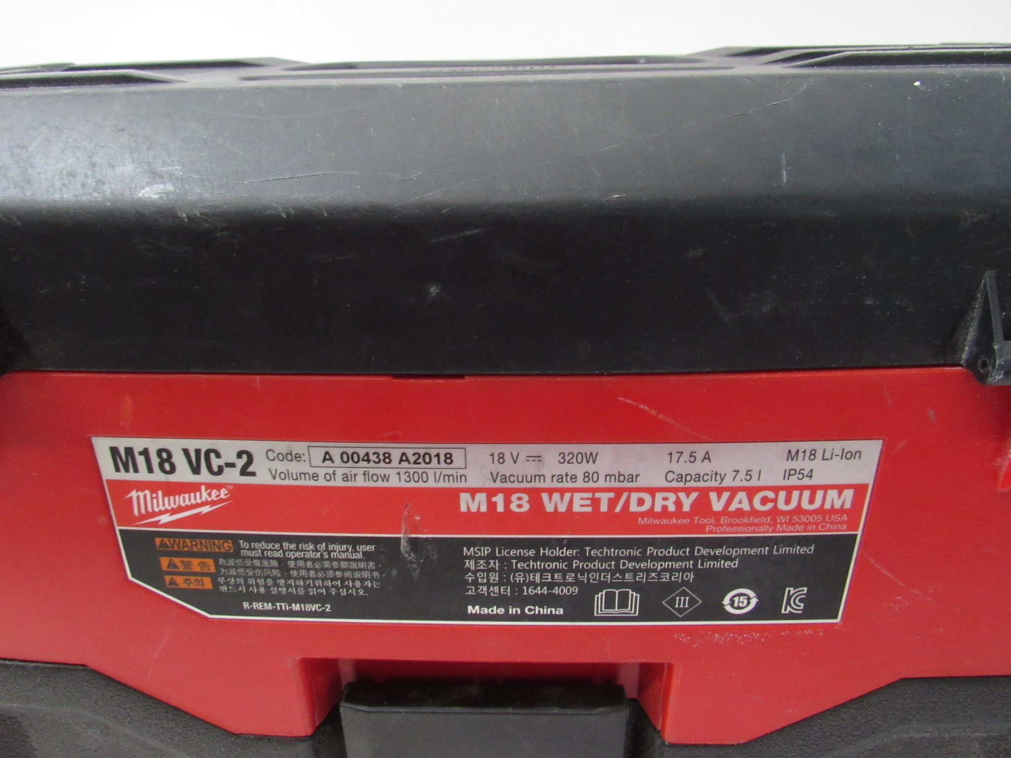 Milwaukee VC2 M18 2Gallon Wet/Dry Vacuum