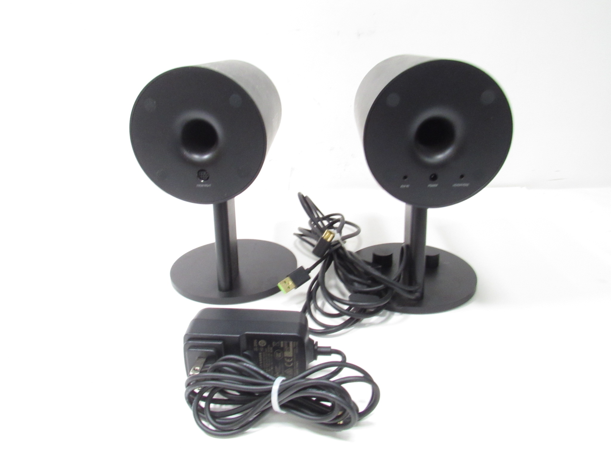 Razer RZ05-02460100 Nommo Chroma 2.0 Gaming Speakers