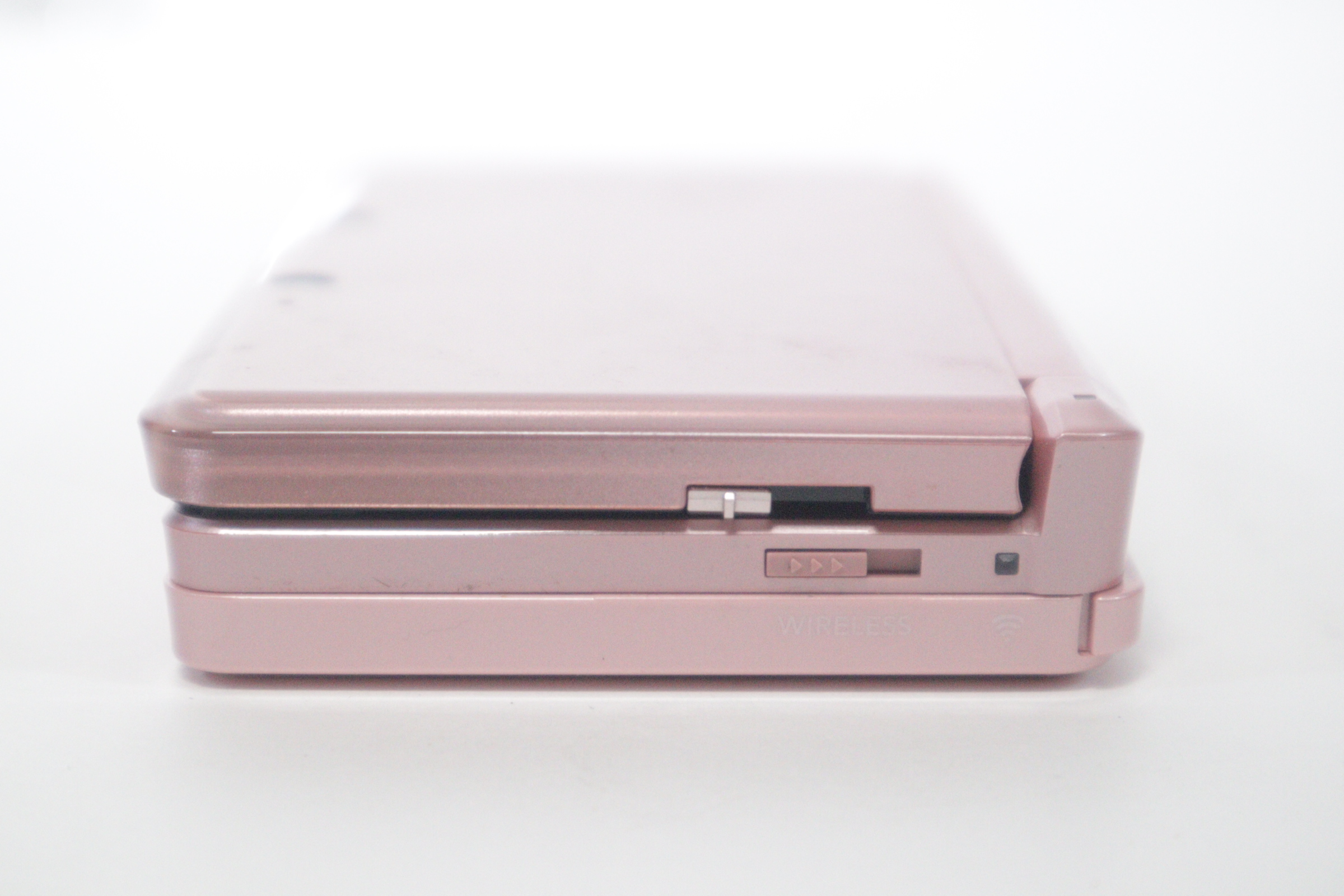 Nintendo 3DS CTR-001(USA) Pink Handheld Compact Video Game System 8093