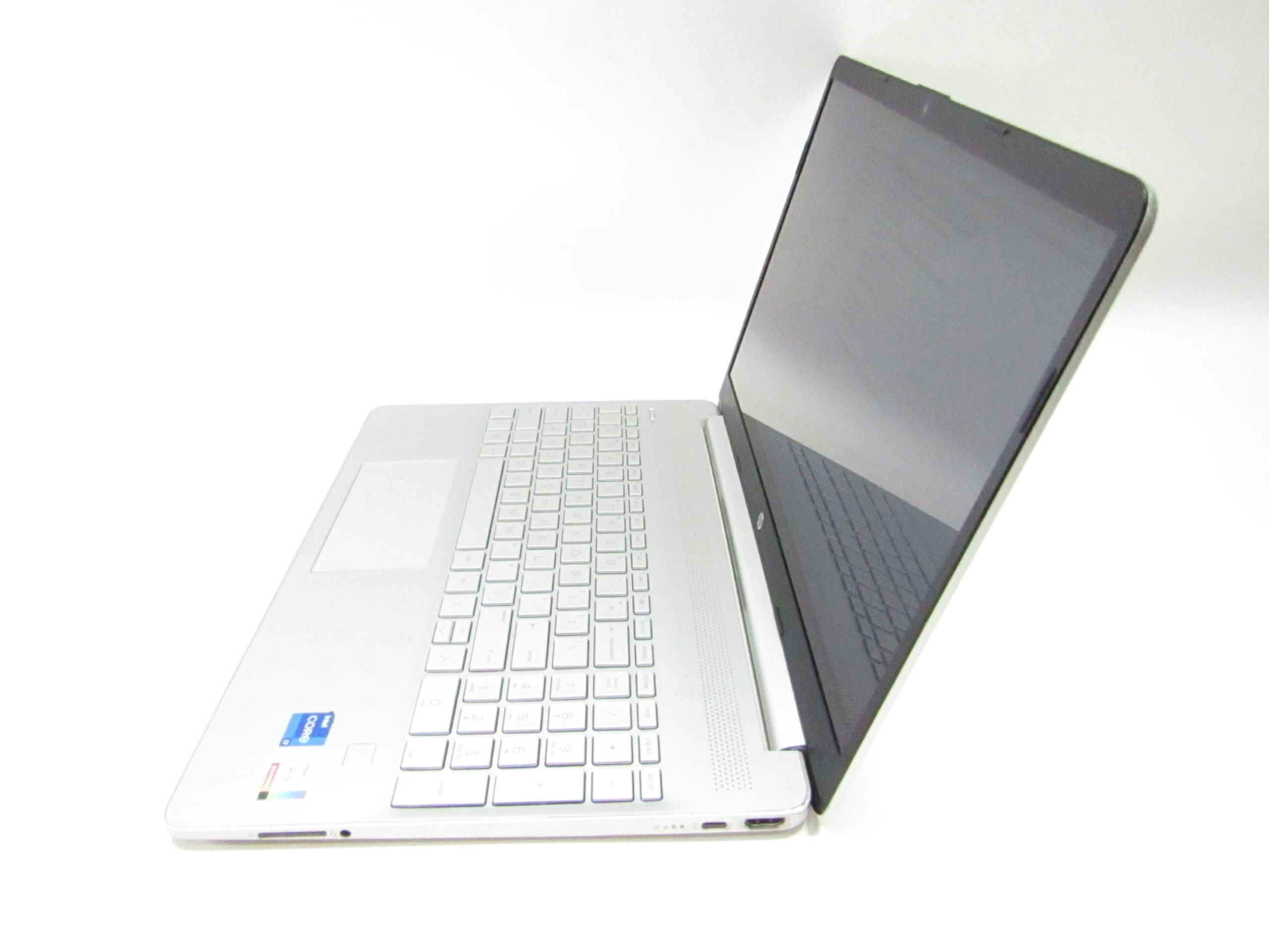 Windows11 Core i7-1165G7 SSD1TB メモリ32GB