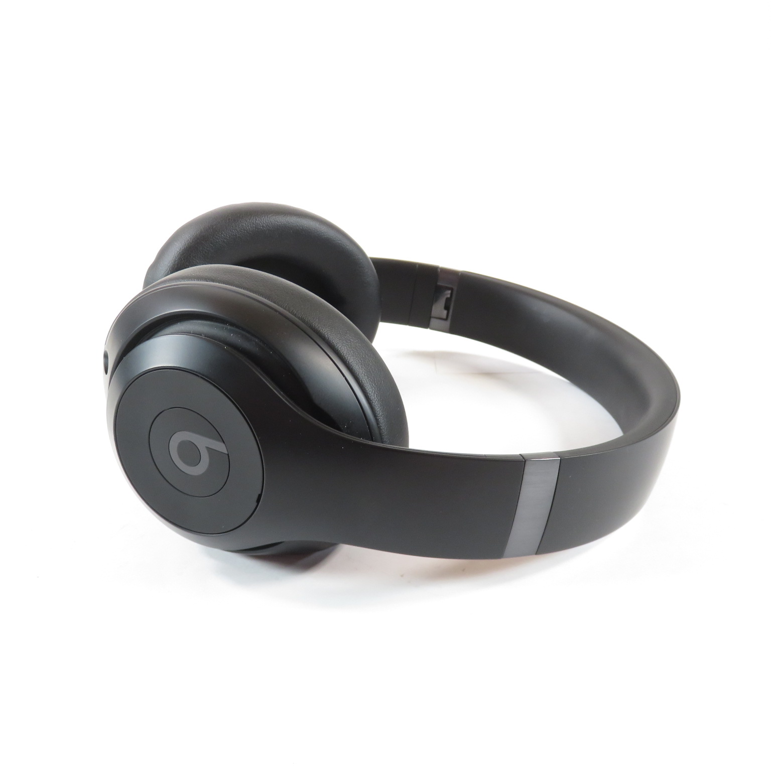 Beats by Dr. Dre Studio Pro A2924 ANC USB-C Bluetooth Wireless