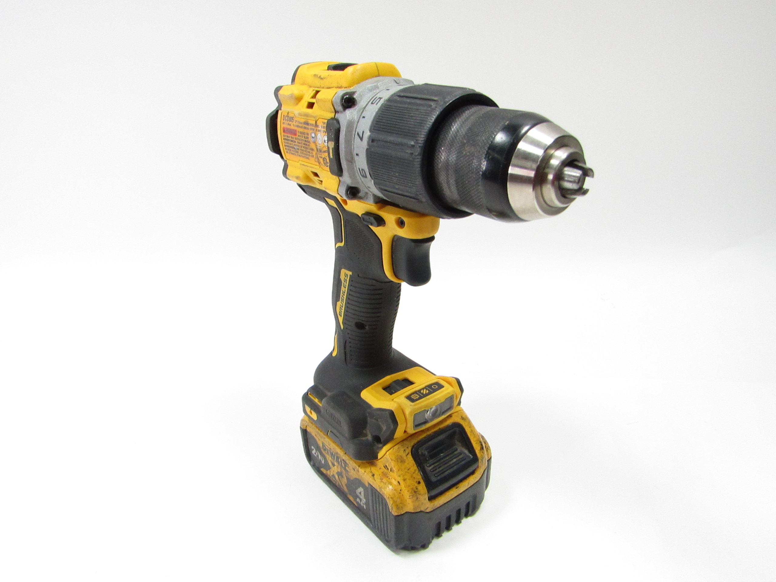 DeWALT DCD805 20V MAX Lithium-Ion Compact 1/2 in. Hammer Drill Driver 9146