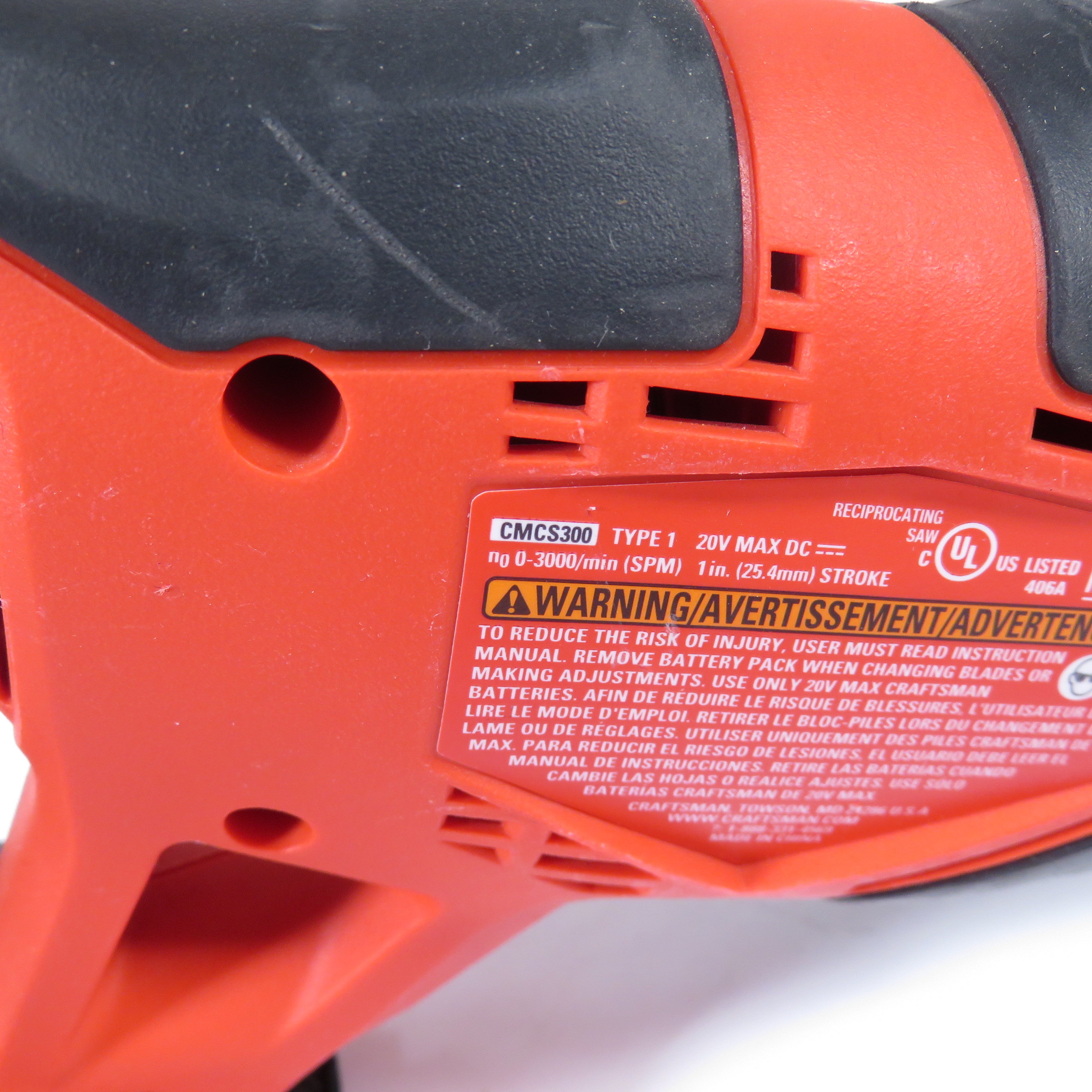 Craftsman CMCS300 V20 20Volt LithiumIon Cordless Reciprocating Saw